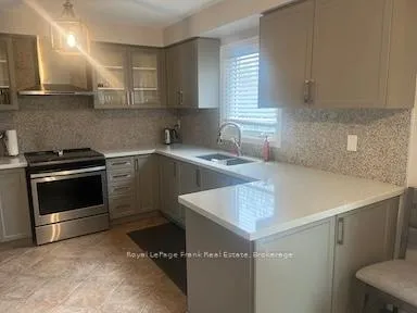 Photo 5 of 15 Enzo Crescent, Uxbridge — HOMEH