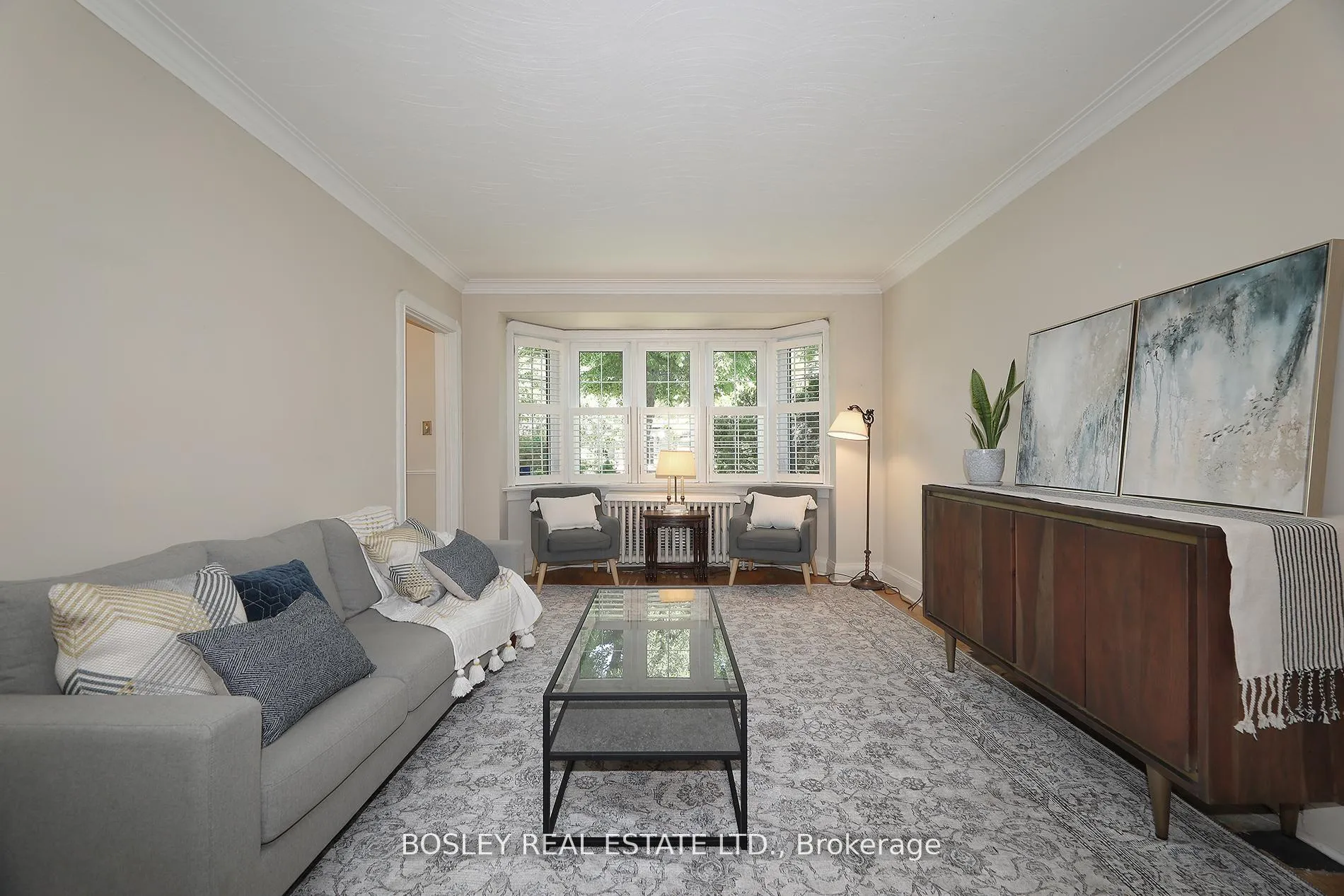 Photo 3 of 161 Joicey Boulevard, Toronto, Bedford Park-Nortown — HOMEH