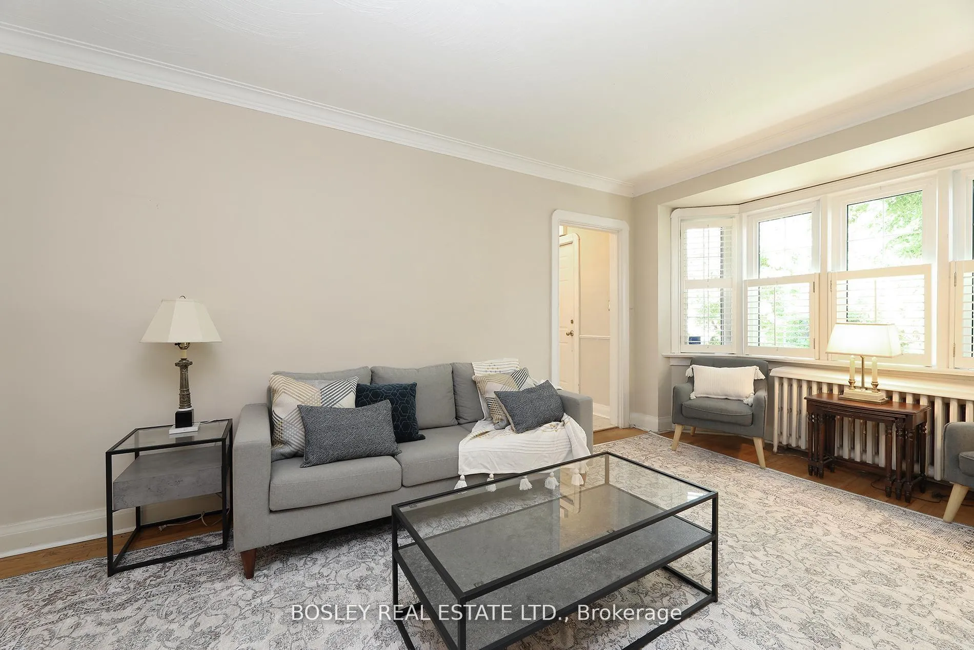 Photo 5 of 161 Joicey Boulevard, Toronto, Bedford Park-Nortown — HOMEH