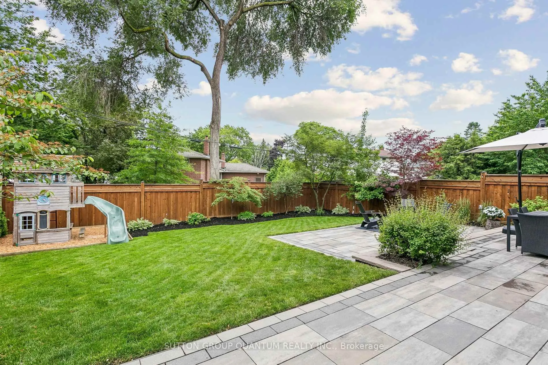 Photo 45 of 1944 Lenarthur Drive, Mississauga, Clarkson — HOMEH