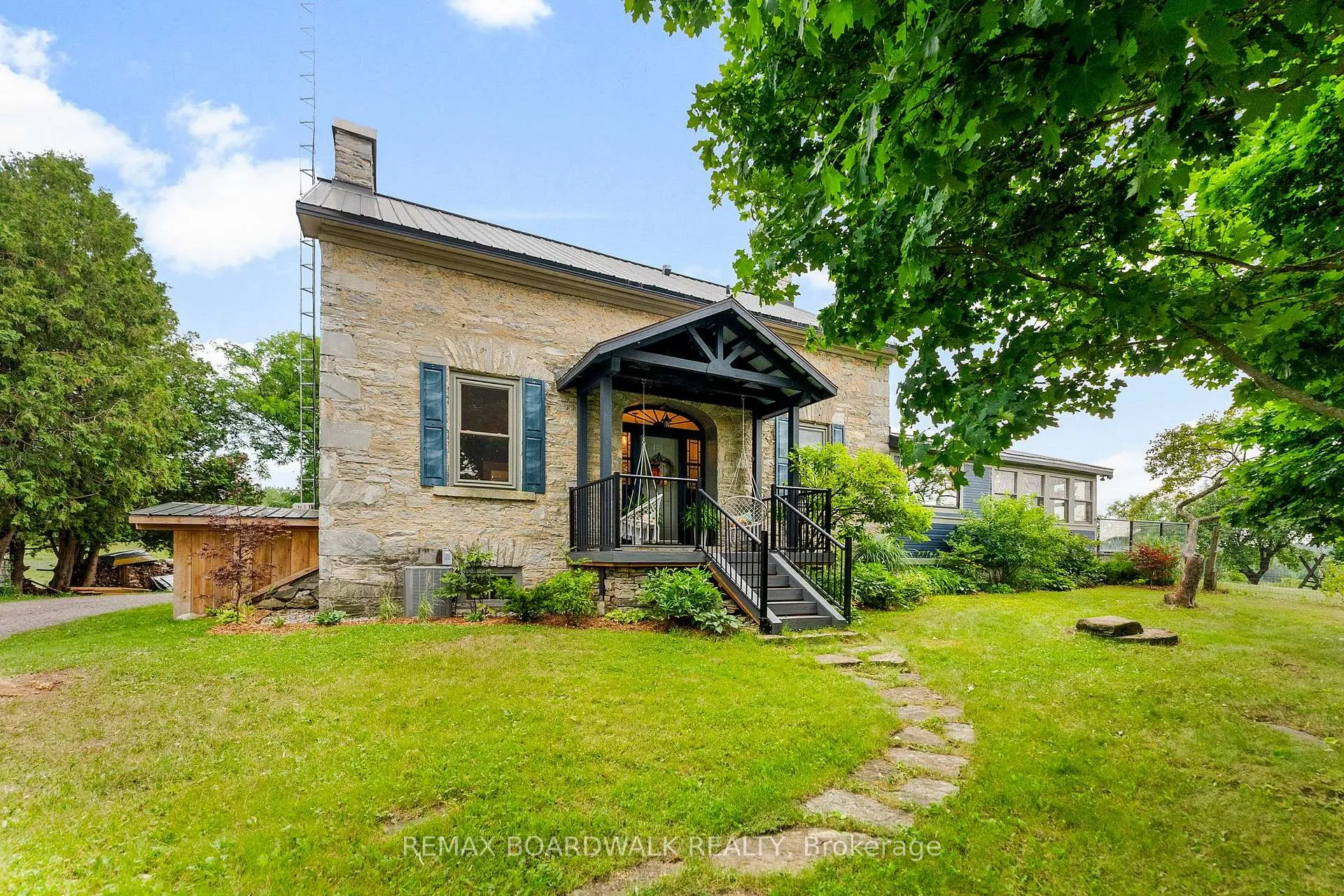 Photo 1 of 1415 Sheridan Rapids Road, Lanark Highlands, Lanark Highlands (Dalhousie) Twp — HOMEH