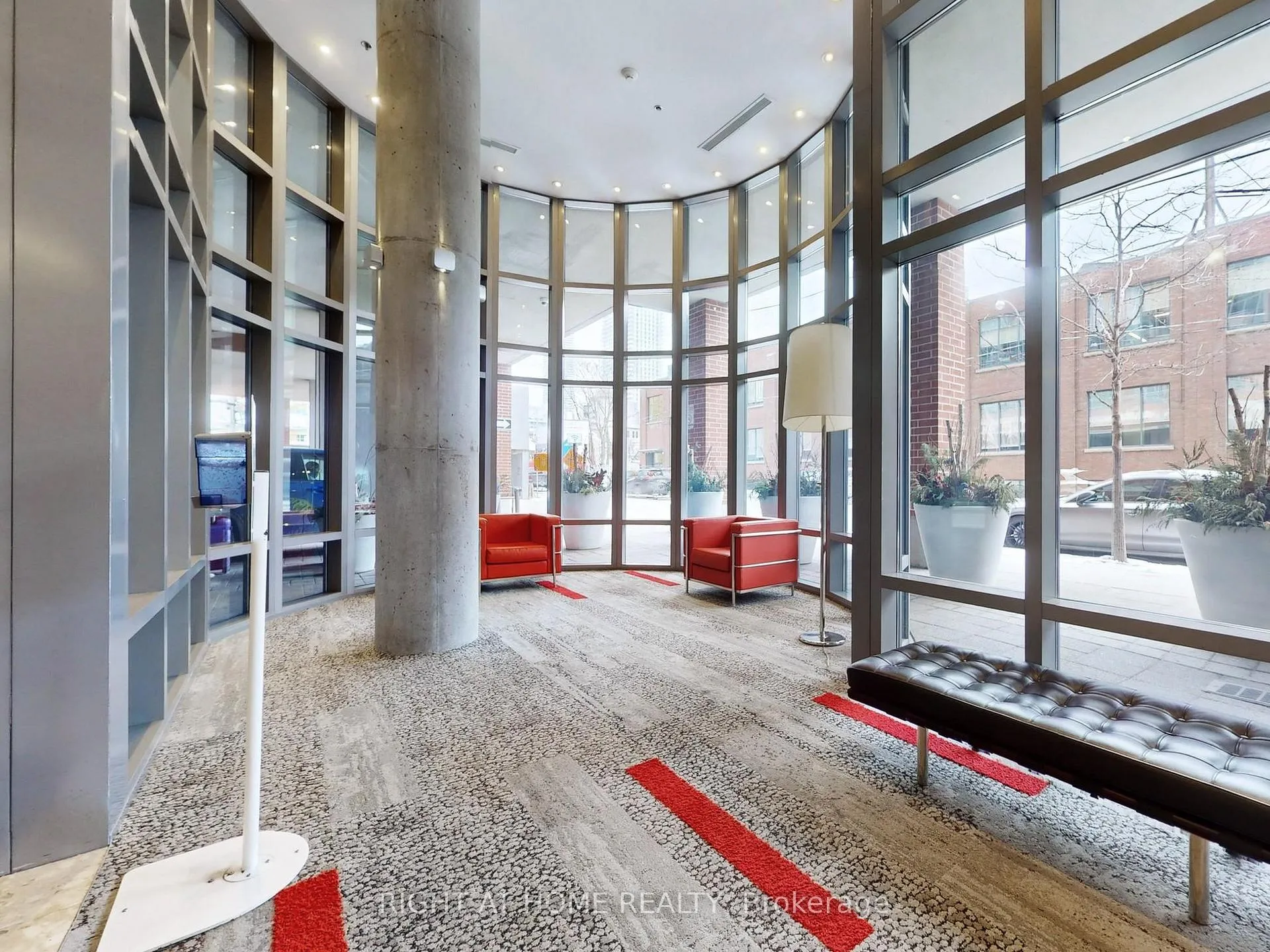 Photo 4 of Unit 401, 255 Richmond Street E, Toronto, Moss Park — HOMEH