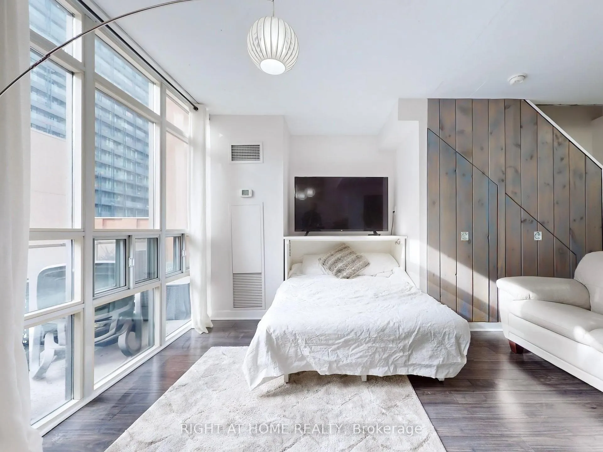Photo 11 of Unit 401, 255 Richmond Street E, Toronto, Moss Park — HOMEH