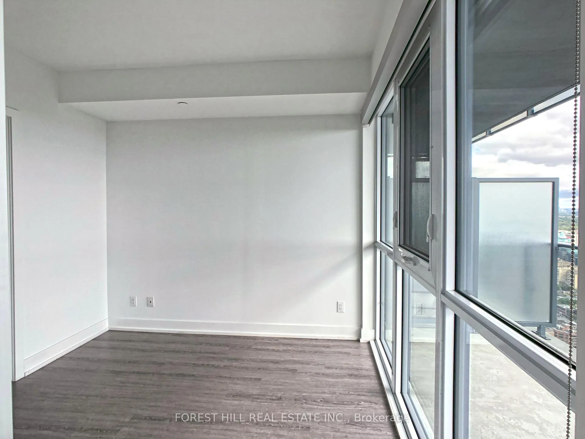 Photo 7 of Unit 5410, 7 Grenville Street, Toronto, Bay Street Corridor — HOMEH