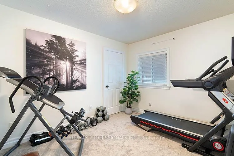 Photo 17 of 17 Algarve Crescent, Toronto, Weston-Pellam Park — HOMEH