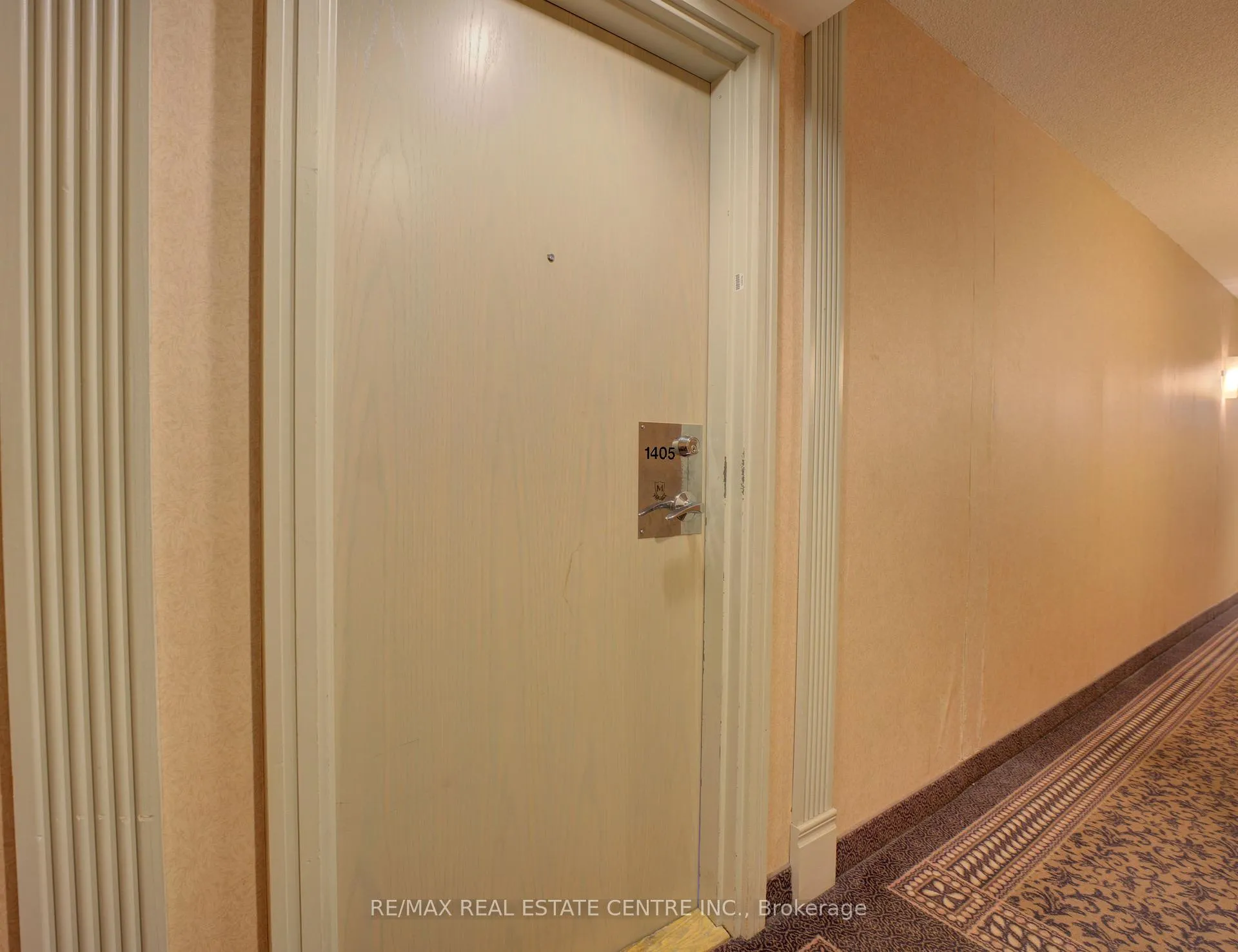 Photo 1 of Unit 1405, 325 Webb Drive, Mississauga, City Centre — HOMEH