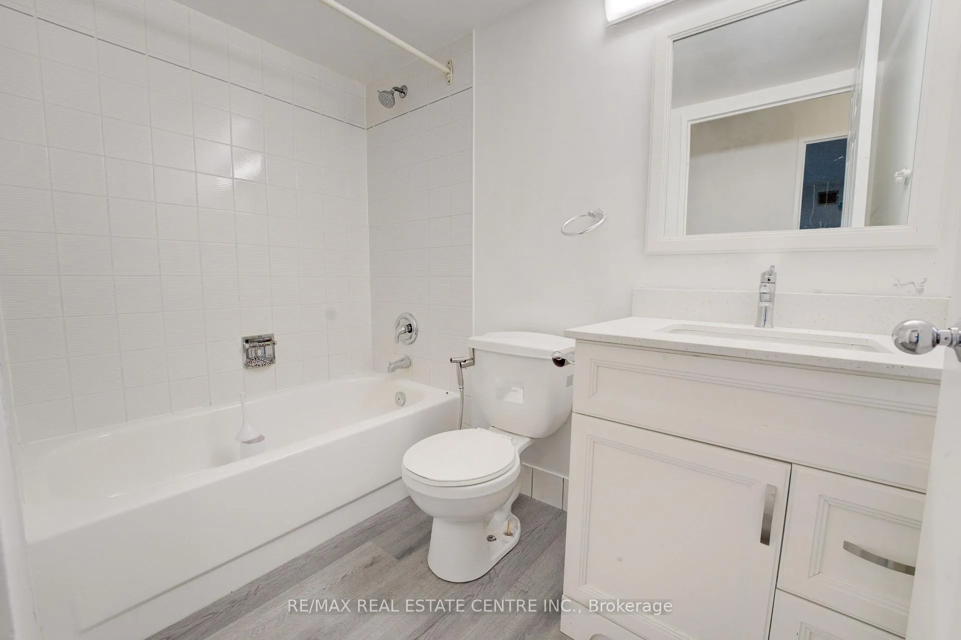 Photo 26 of Unit 1405, 325 Webb Drive, Mississauga, City Centre — HOMEH