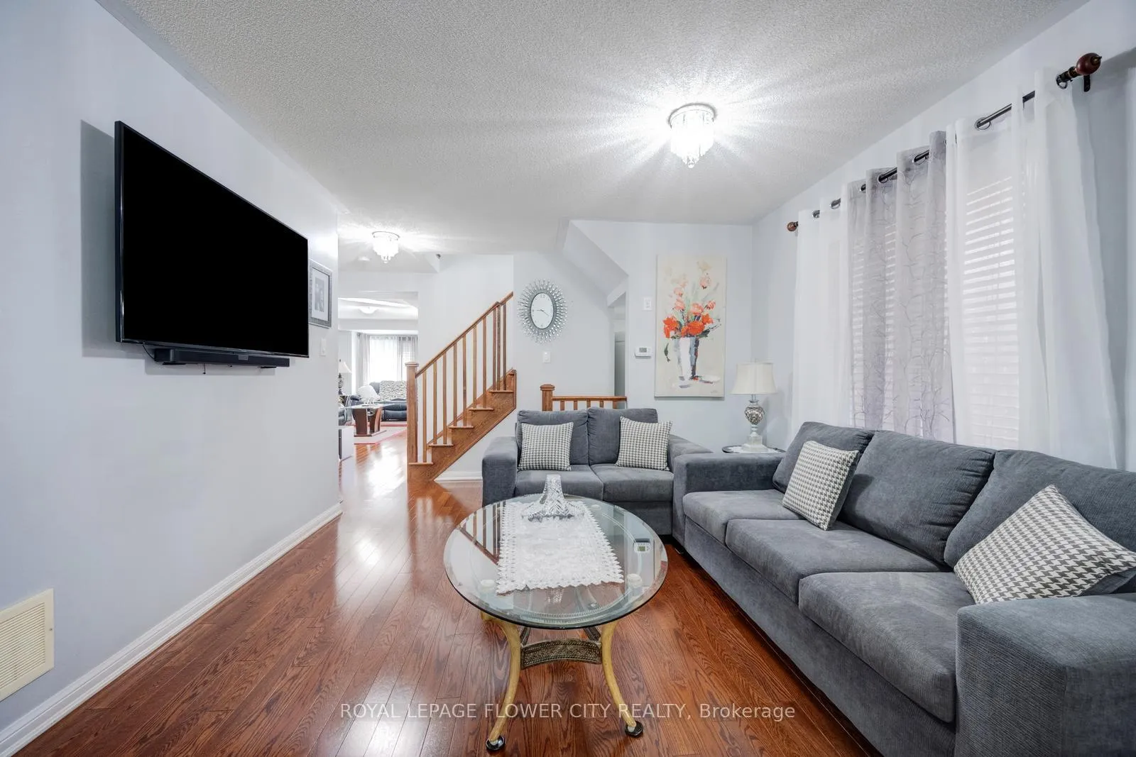 Photo 7 of 29 Klemscott Road, Brampton, Fletcher's Meadow — HOMEH