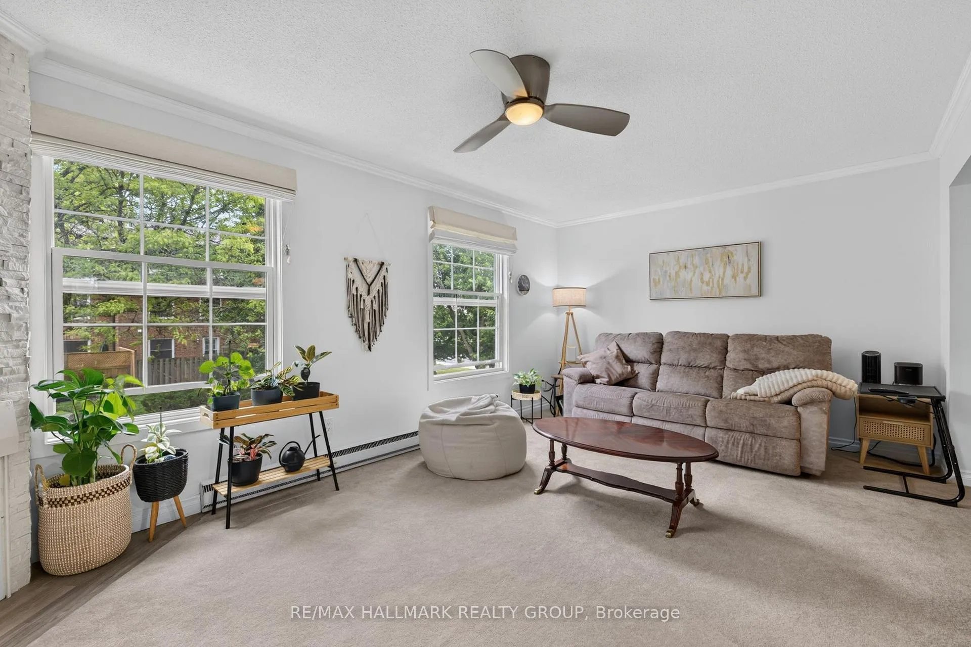 Photo 9 of 92 Appleby Private, Ottawa, Carleton Heights — HOMEH