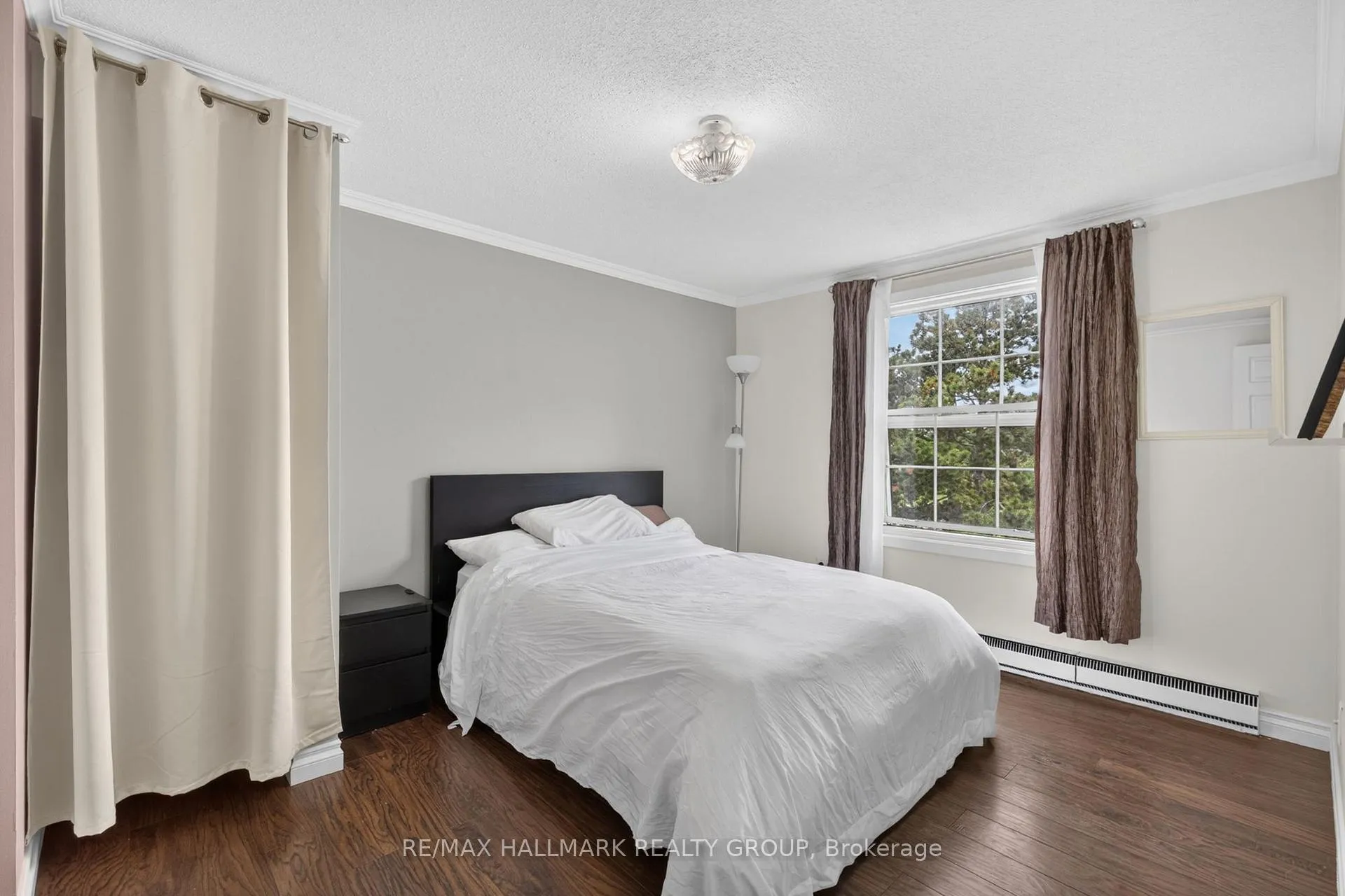 Photo 28 of 92 Appleby Private, Ottawa, Carleton Heights — HOMEH