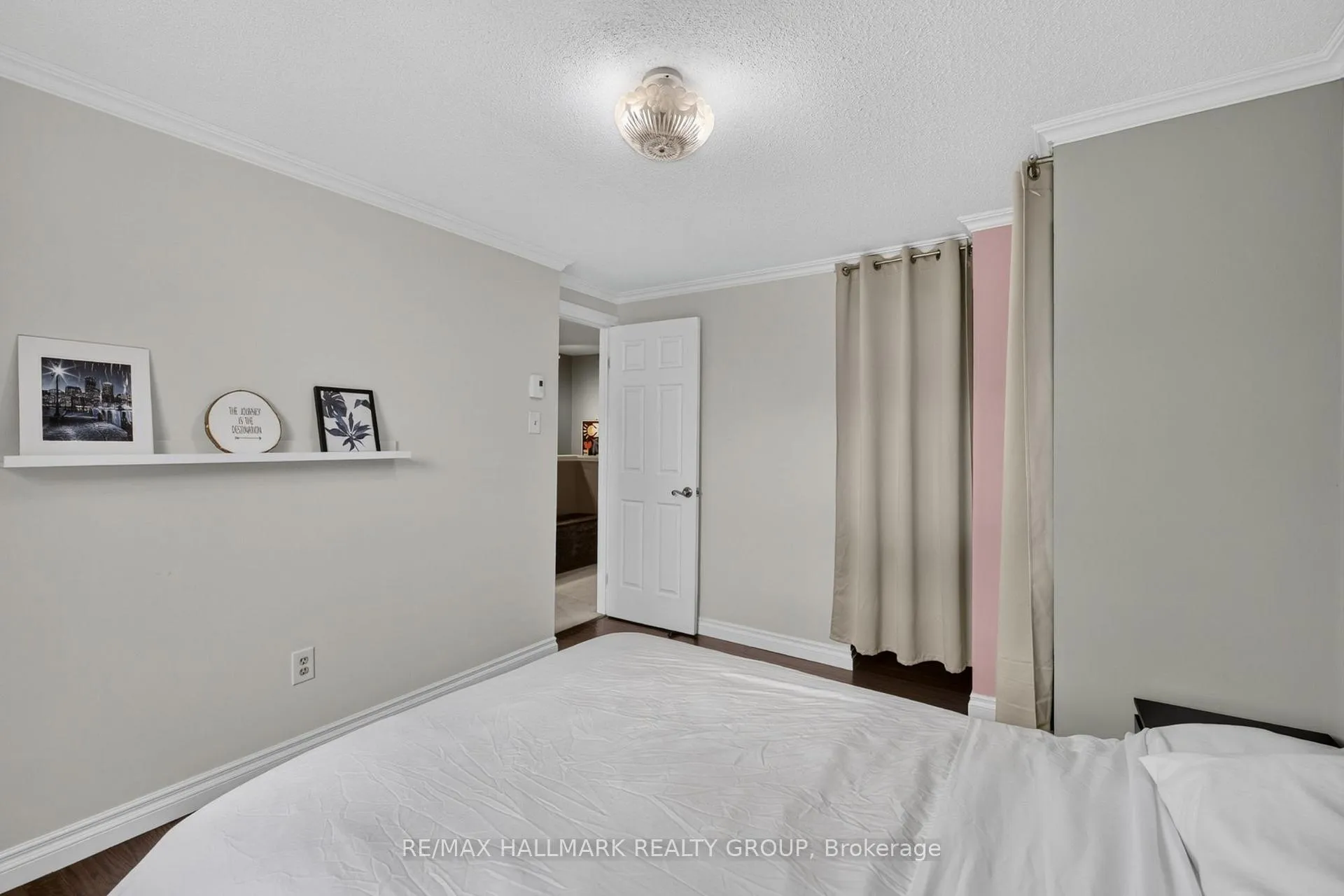 Photo 29 of 92 Appleby Private, Ottawa, Carleton Heights — HOMEH