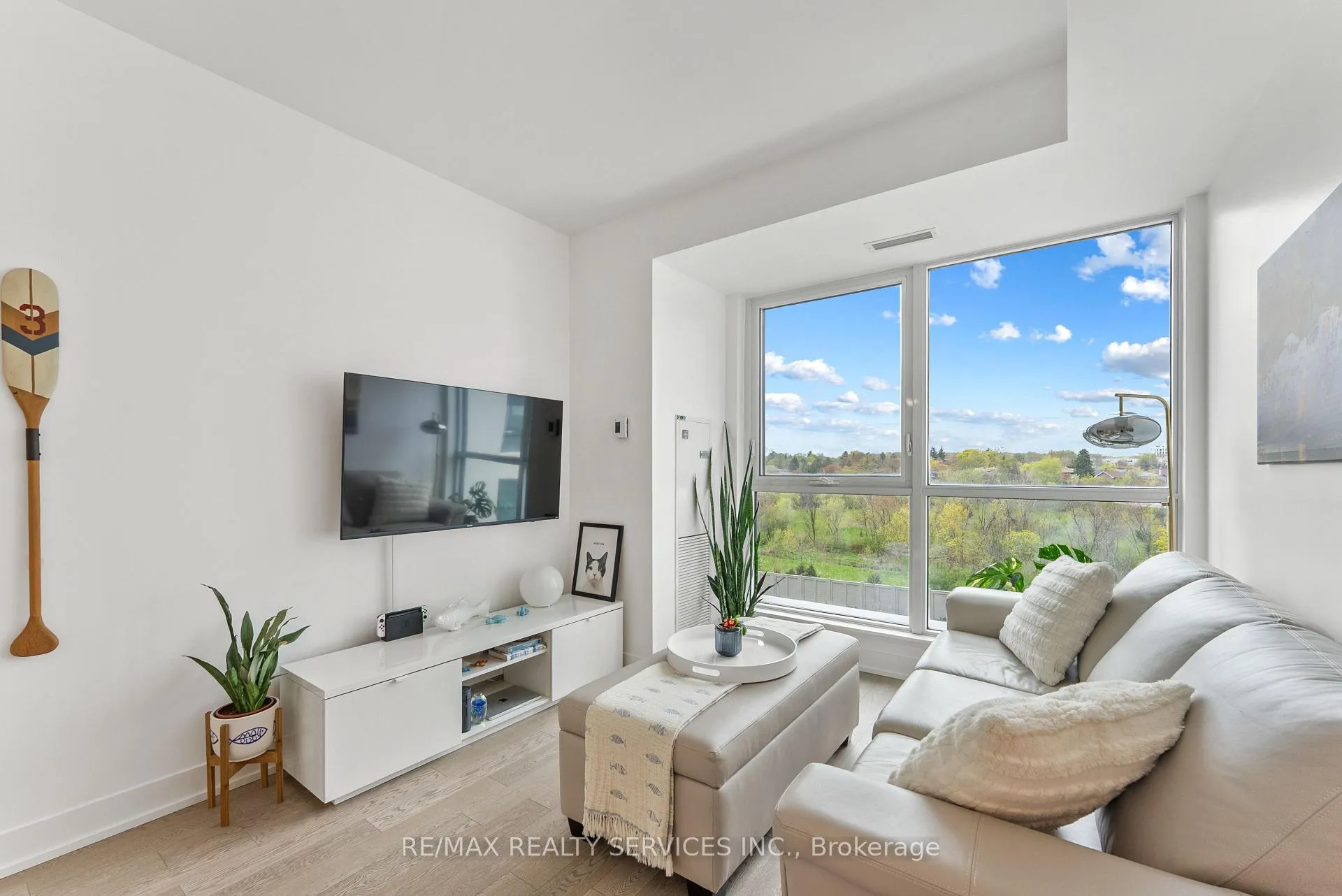 Photo 11 of Unit 314, 1063 Douglas Mccurdy Comn Circle, Mississauga, Lakeview — HOMEH
