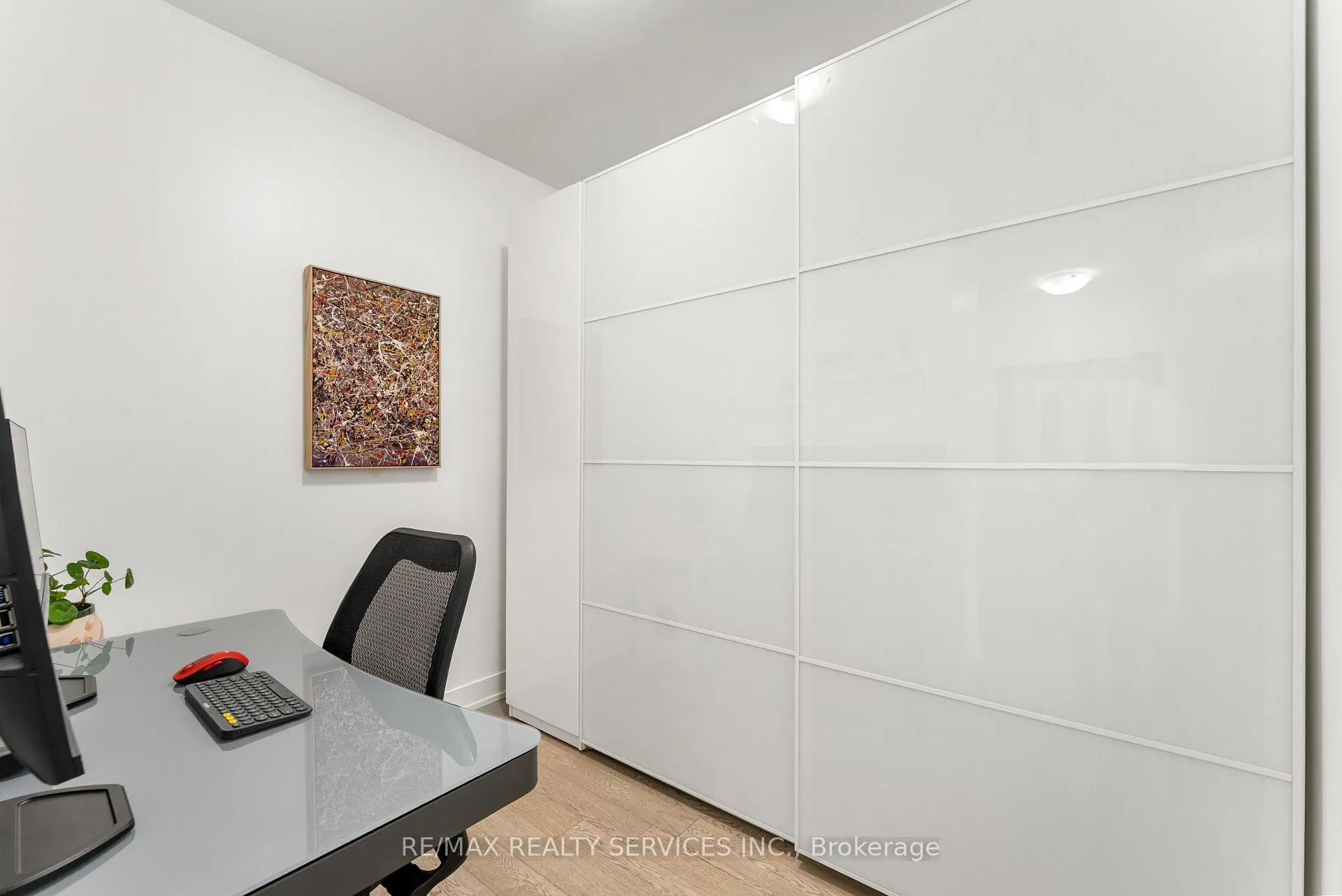 Photo 32 of Unit 314, 1063 Douglas Mccurdy Comn Circle, Mississauga, Lakeview — HOMEH