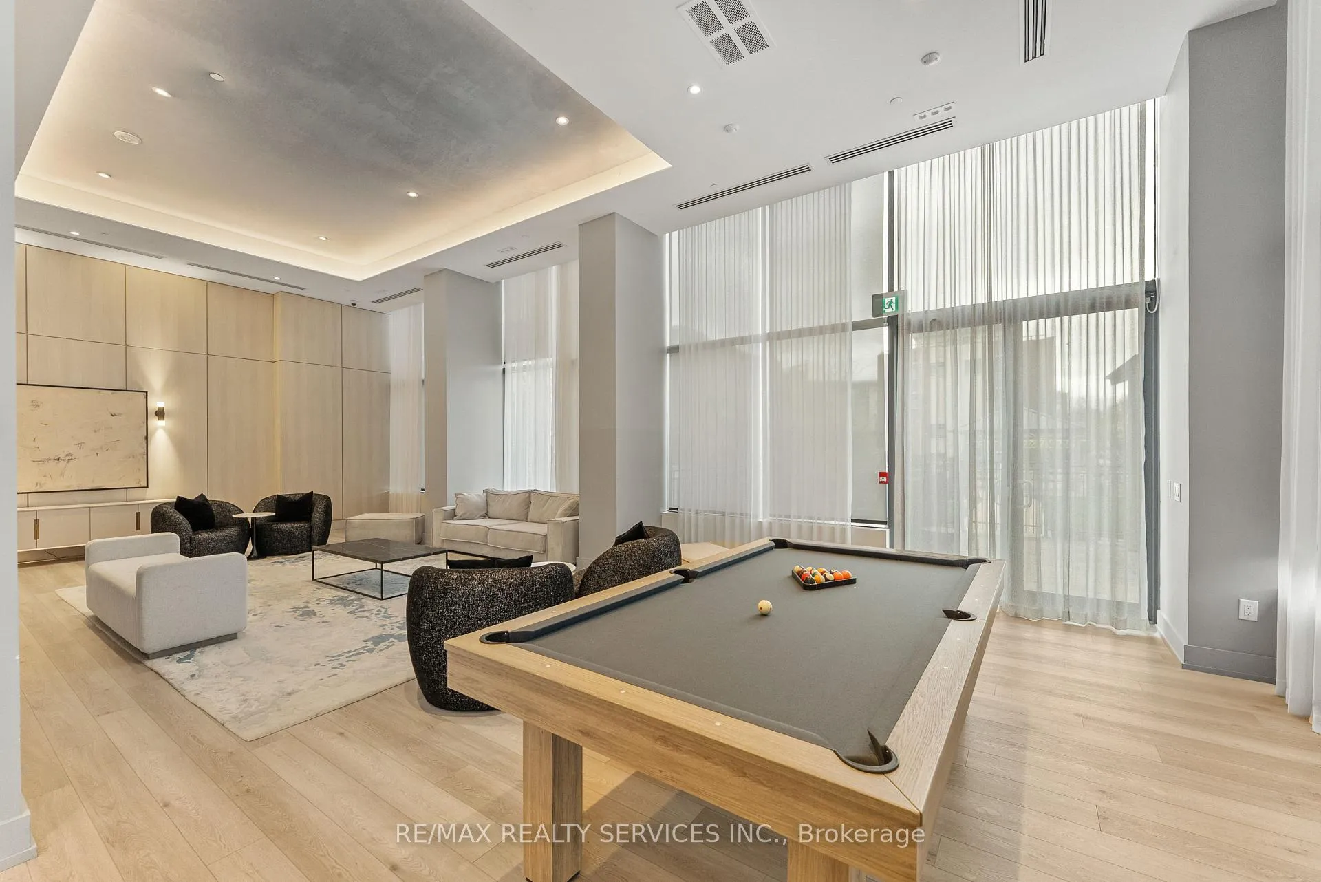 Photo 40 of Unit 314, 1063 Douglas Mccurdy Comn Circle, Mississauga, Lakeview — HOMEH