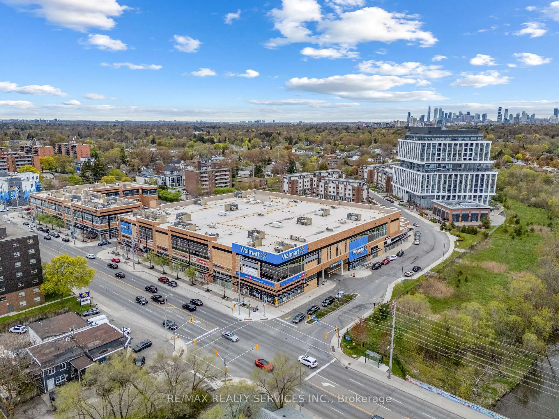 Photo 47 of Unit 314, 1063 Douglas Mccurdy Comn Circle, Mississauga, Lakeview — HOMEH