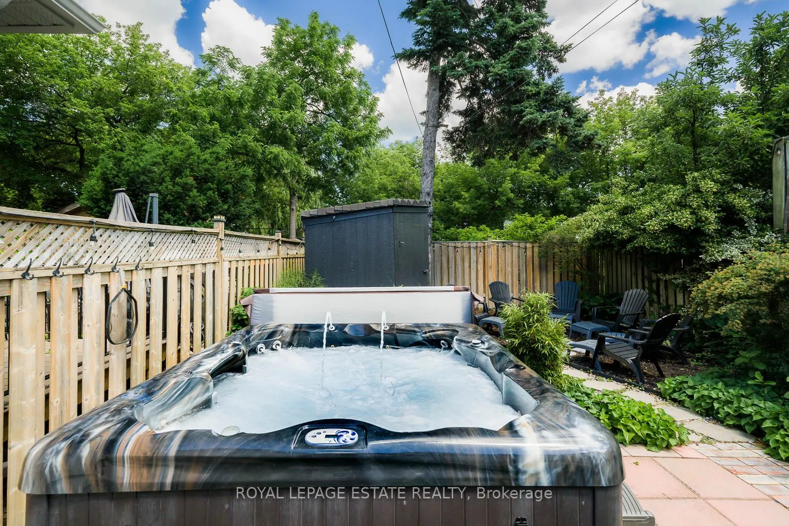 Photo 42 of 215 Pickering Street, Toronto, East End-Danforth — HOMEH