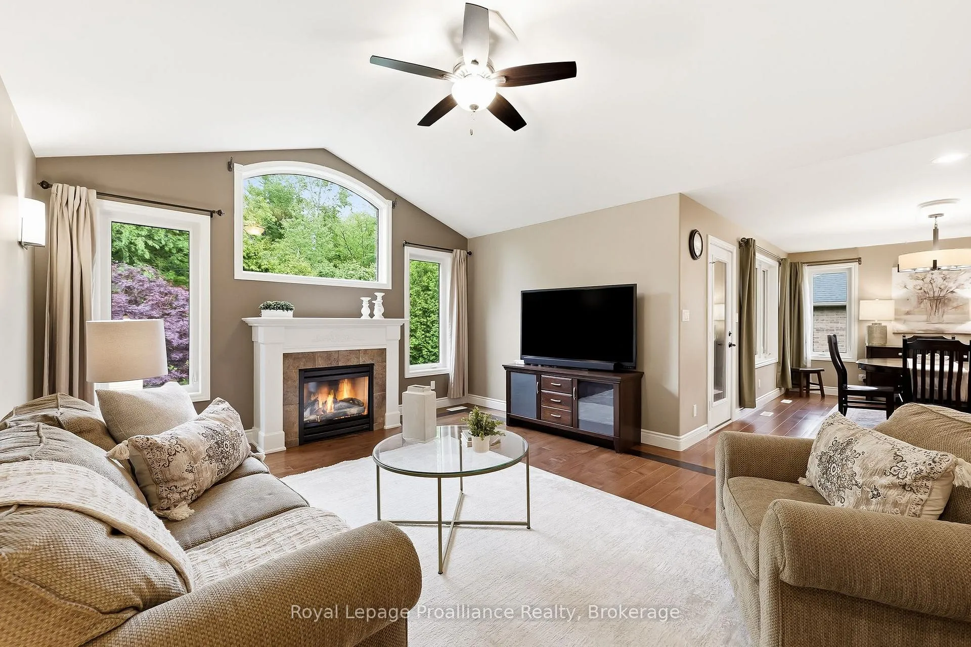 Photo 12 of 13 Algonquin Avenue, Brighton — HOMEH