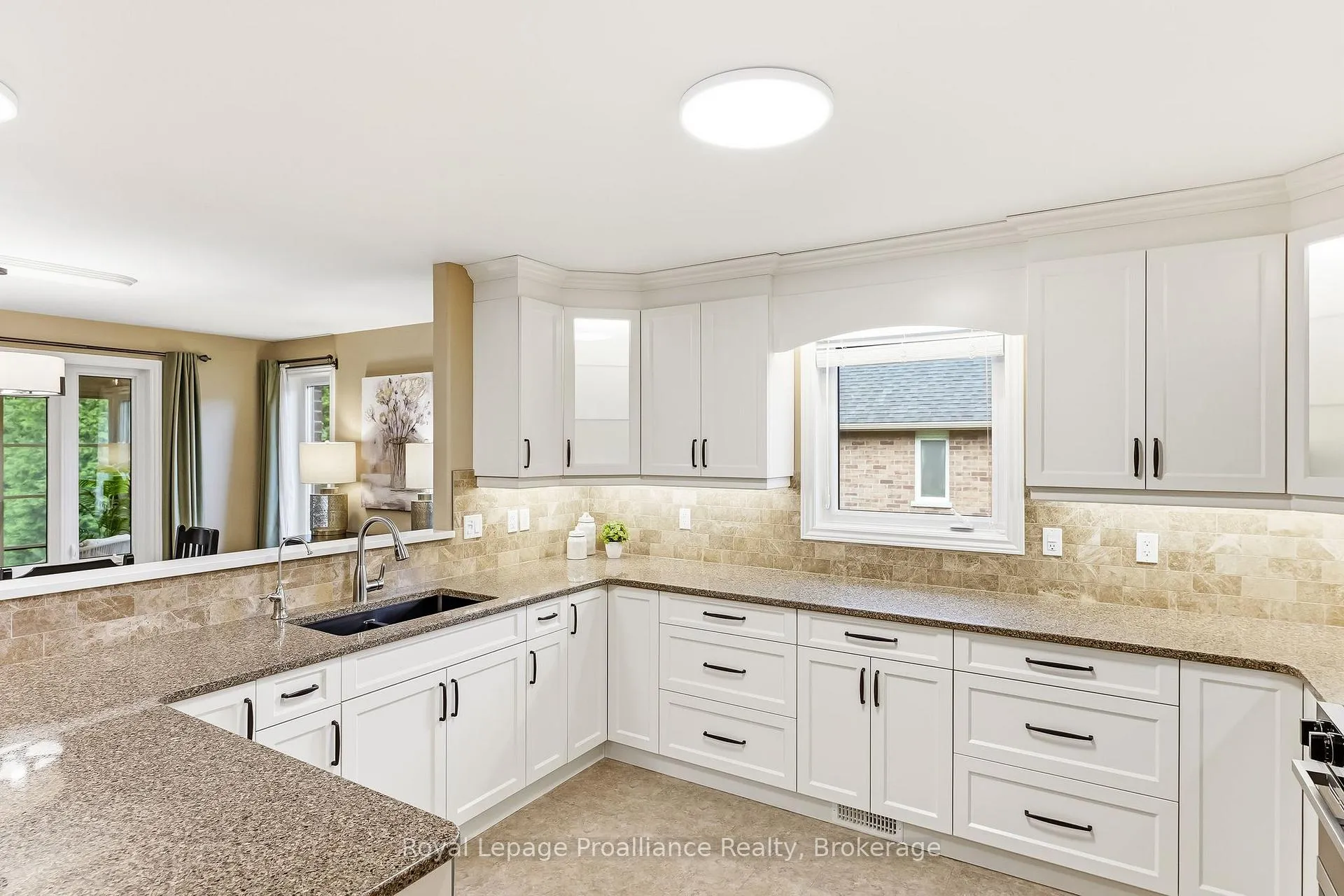Photo 15 of 13 Algonquin Avenue, Brighton — HOMEH