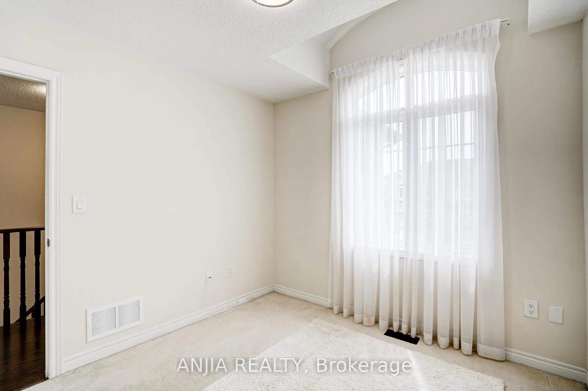 Photo 24 of 25 Collier Crescent, Markham, Wismer — HOMEH