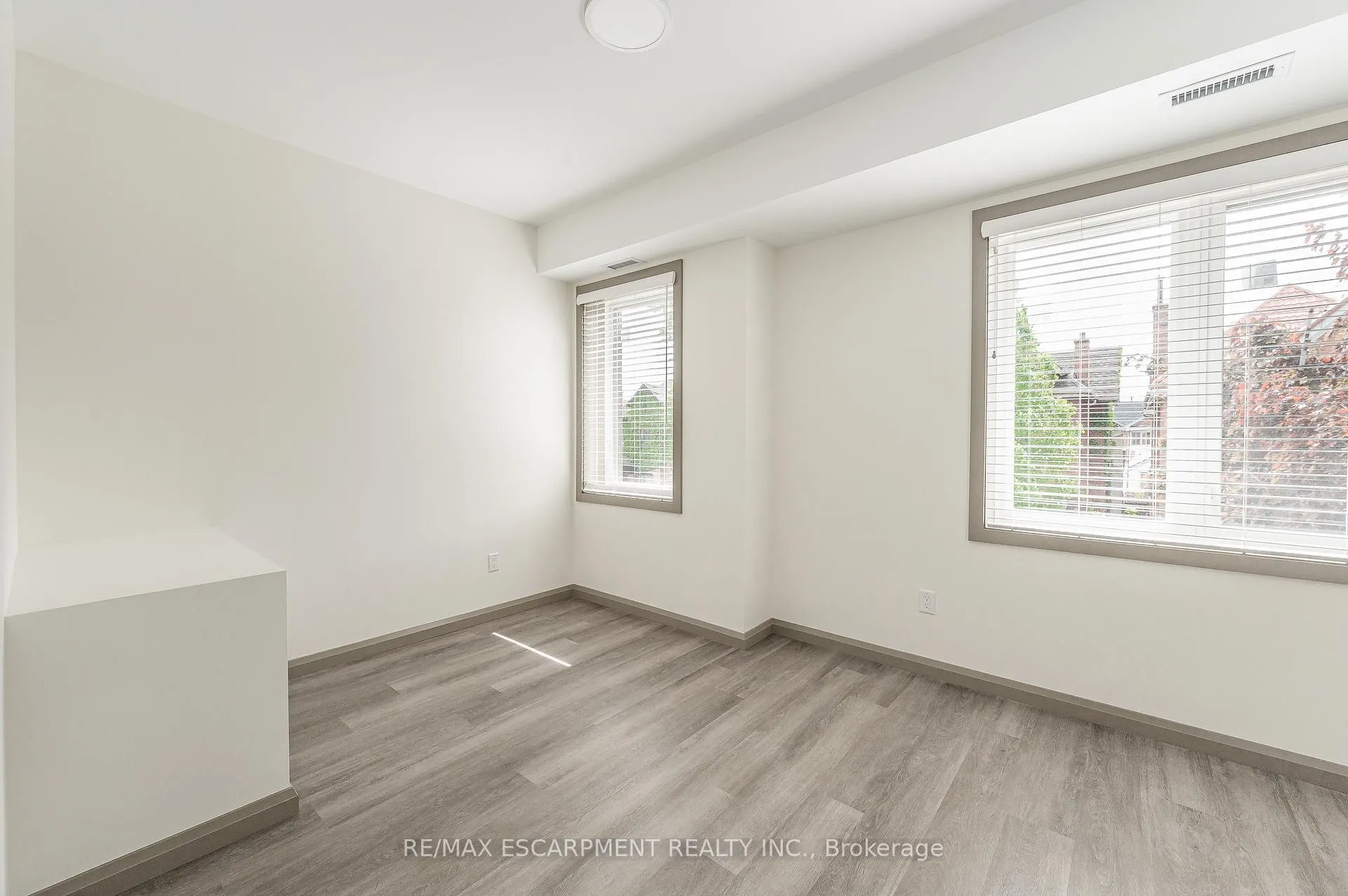 Photo 7 of Unit 1A, 36 Grant Avenue, Hamilton, Landsdale — HOMEH