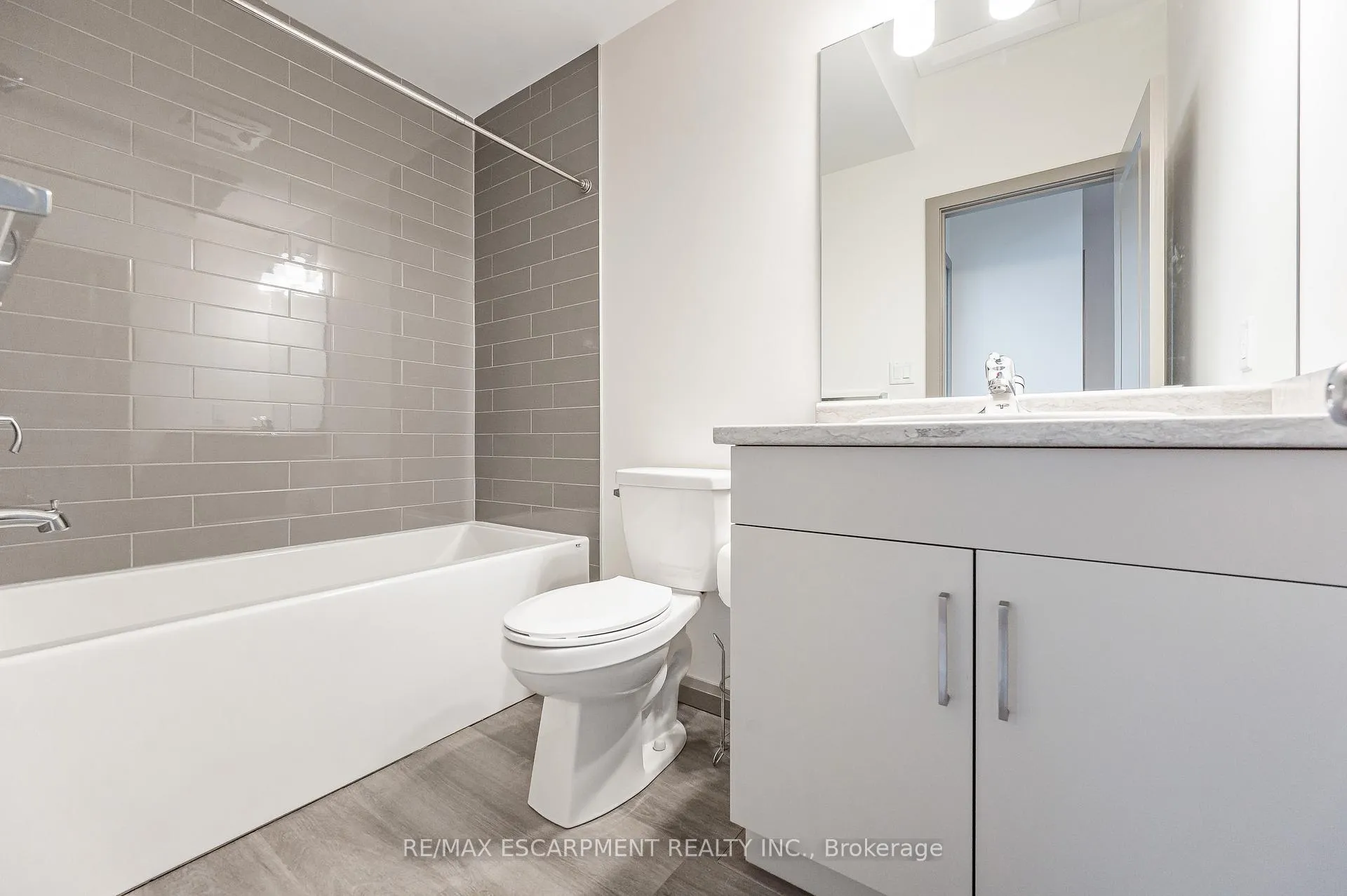 Photo 9 of Unit 1A, 36 Grant Avenue, Hamilton, Landsdale — HOMEH