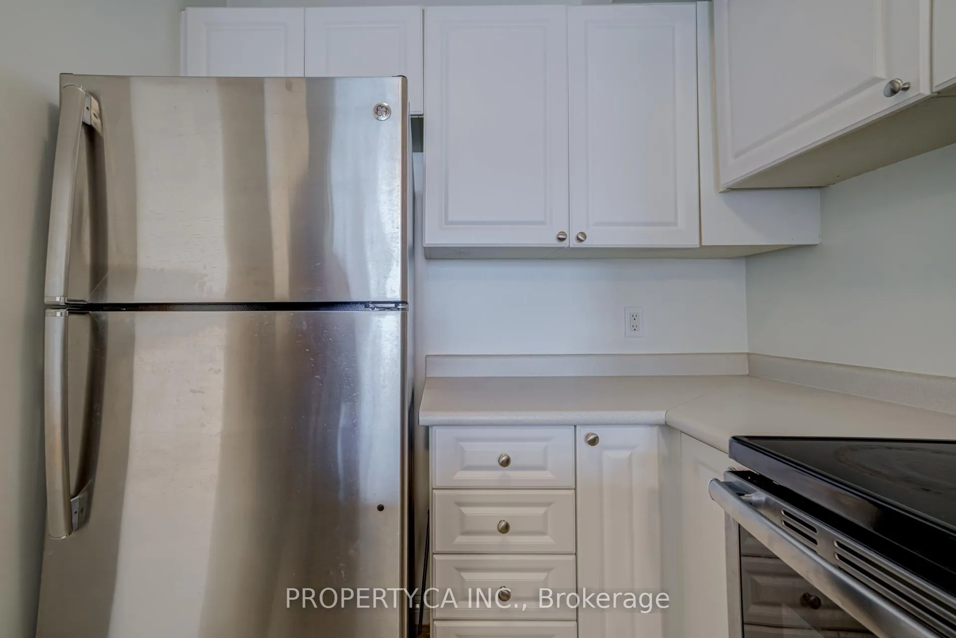 Photo 3 of Unit 1703, 92 King Street E, Toronto, Church-Yonge Corridor — HOMEH