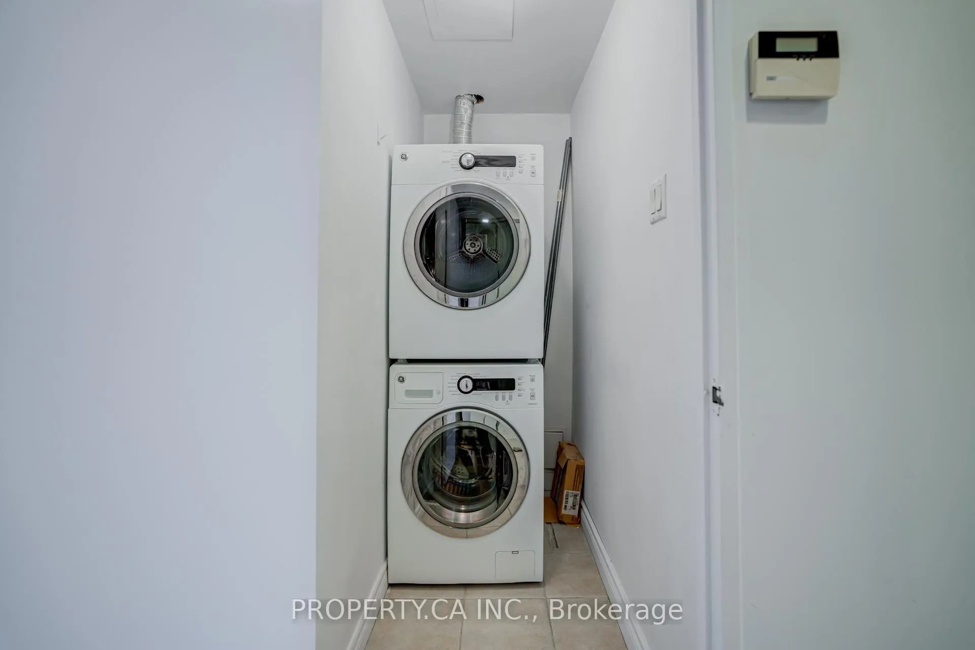 Photo 13 of Unit 1703, 92 King Street E, Toronto, Church-Yonge Corridor — HOMEH