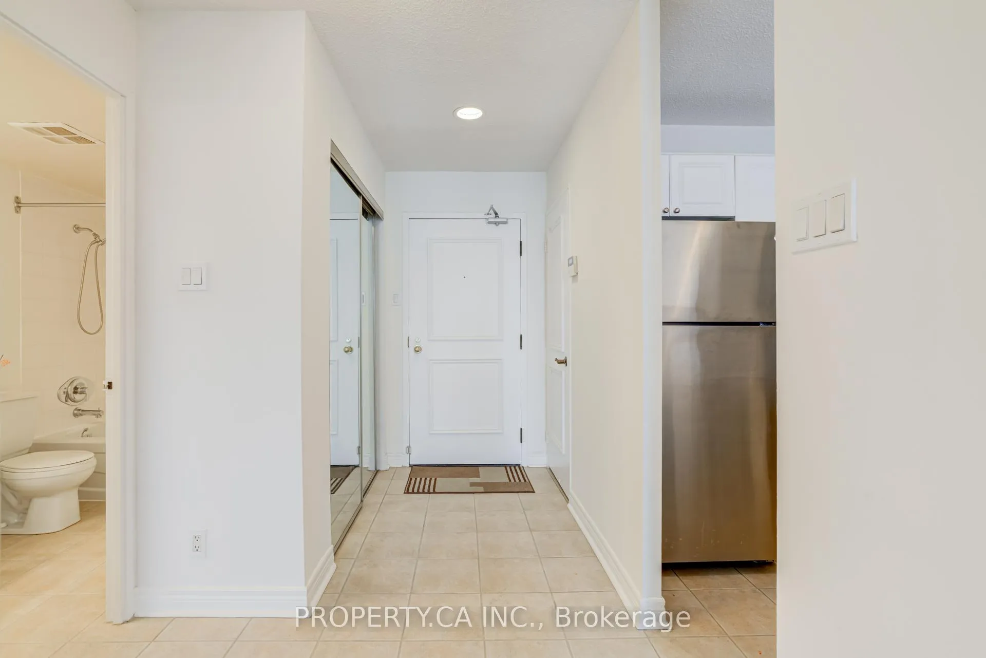 Photo 14 of Unit 1703, 92 King Street E, Toronto, Church-Yonge Corridor — HOMEH