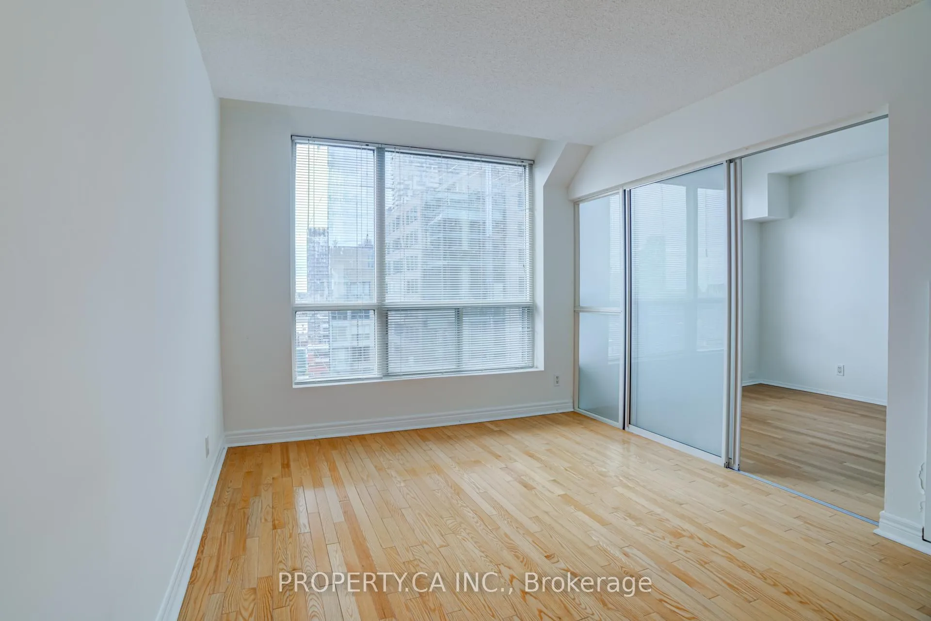 Photo 18 of Unit 1703, 92 King Street E, Toronto, Church-Yonge Corridor — HOMEH