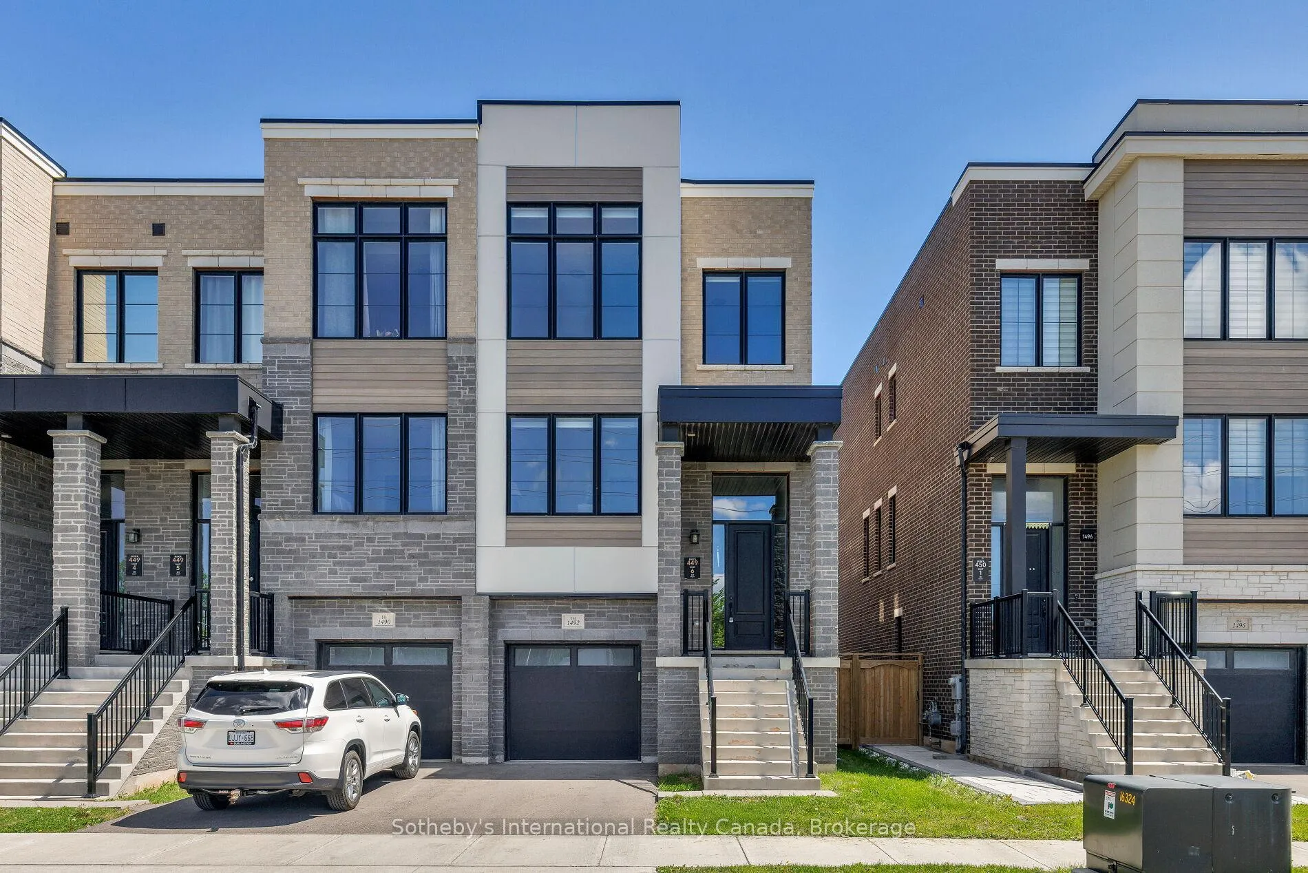 Photo 1 of 1492 Yellow Rose Circle, Oakville, Glen Abbey — HOMEH