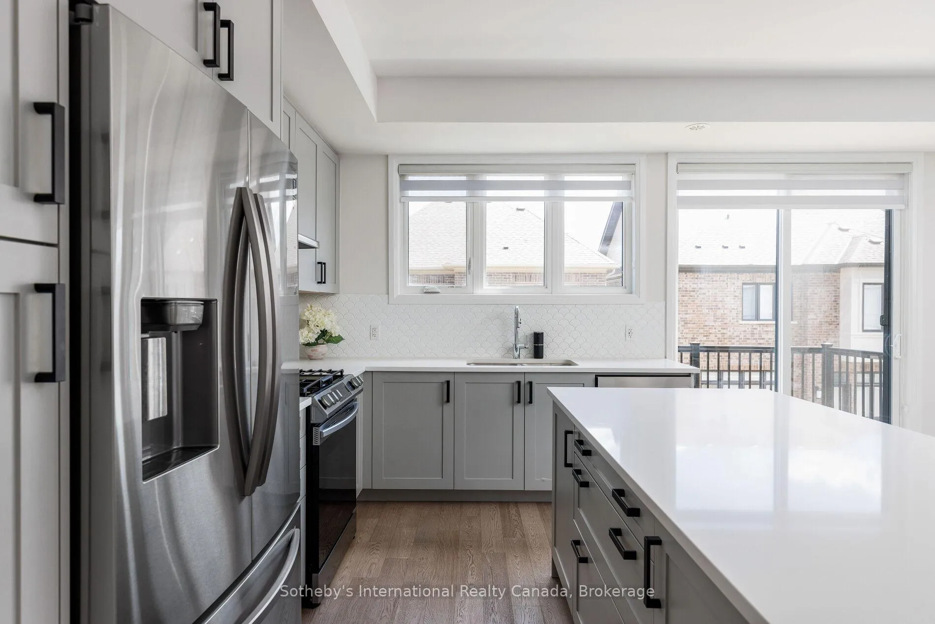 Photo 15 of 1492 Yellow Rose Circle, Oakville, Glen Abbey — HOMEH