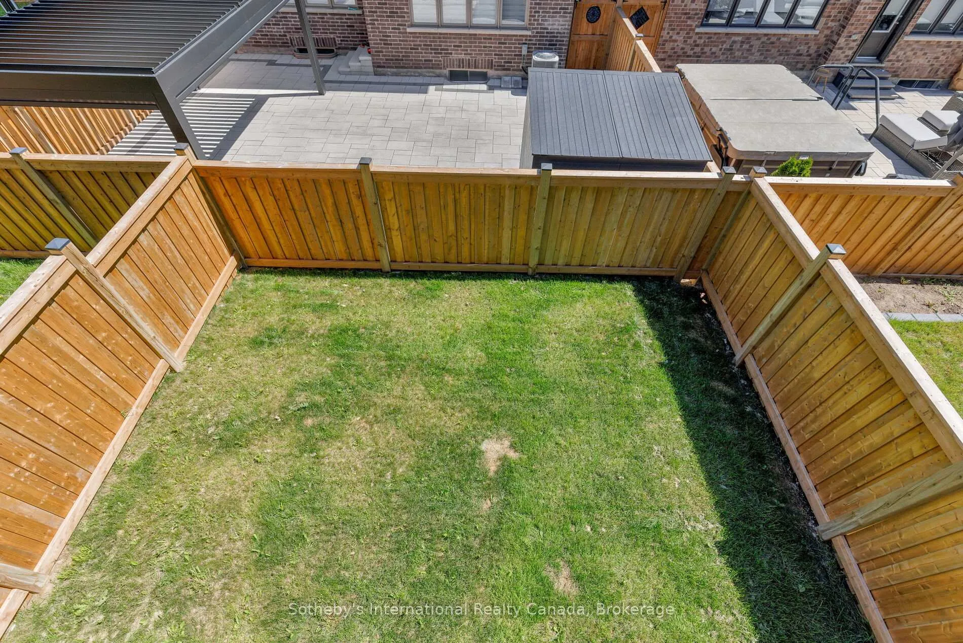 Photo 19 of 1492 Yellow Rose Circle, Oakville, Glen Abbey — HOMEH