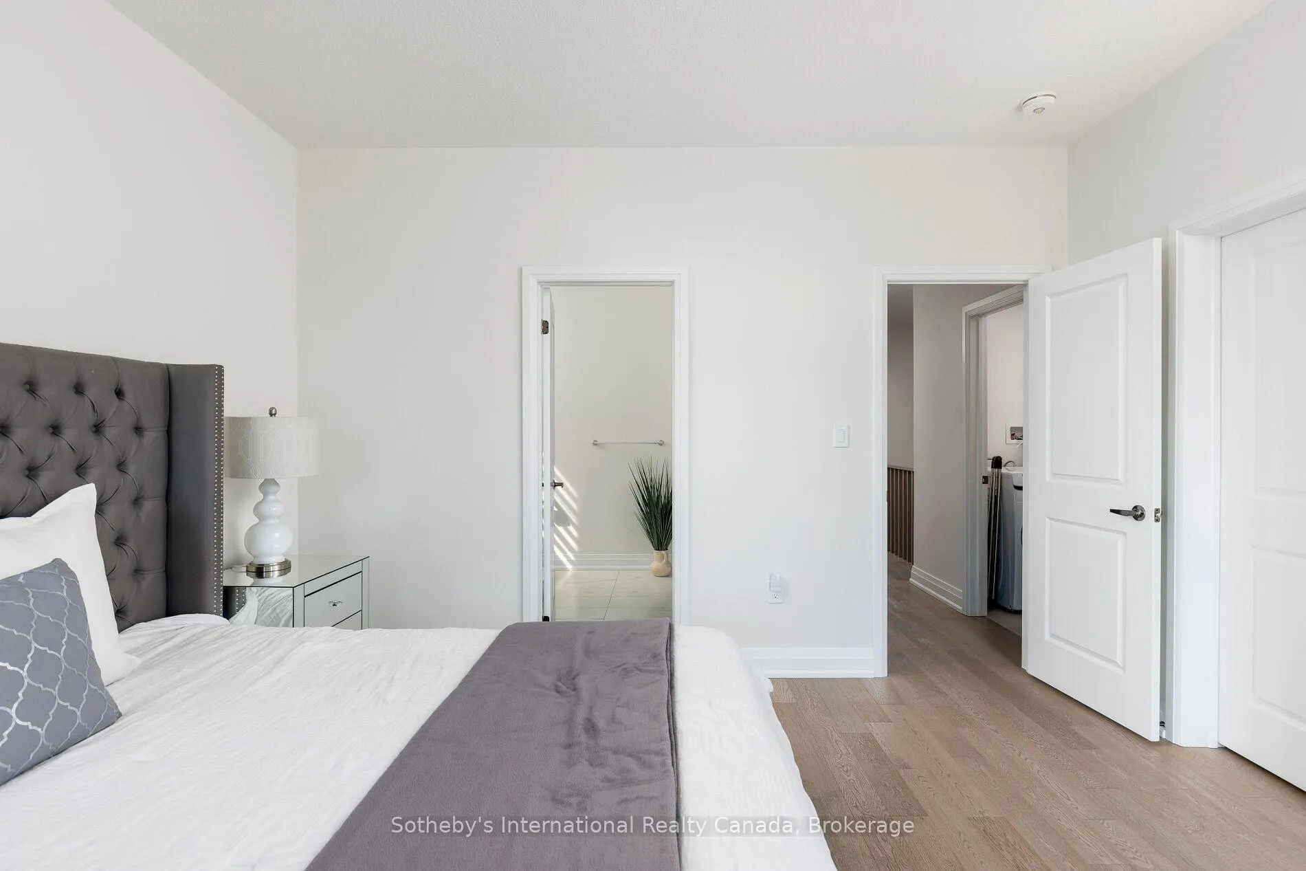 Photo 24 of 1492 Yellow Rose Circle, Oakville, Glen Abbey — HOMEH