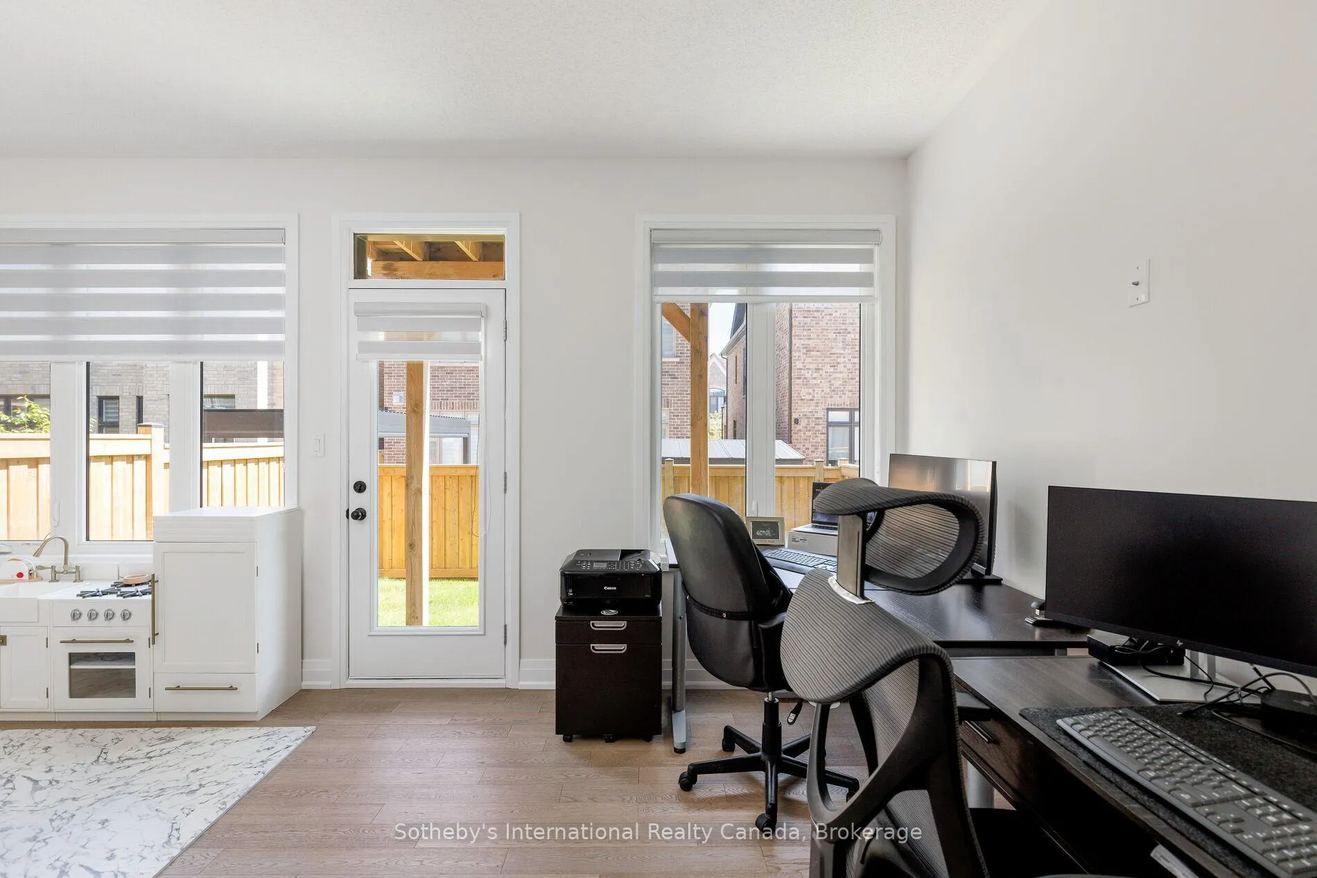 Photo 38 of 1492 Yellow Rose Circle, Oakville, Glen Abbey — HOMEH