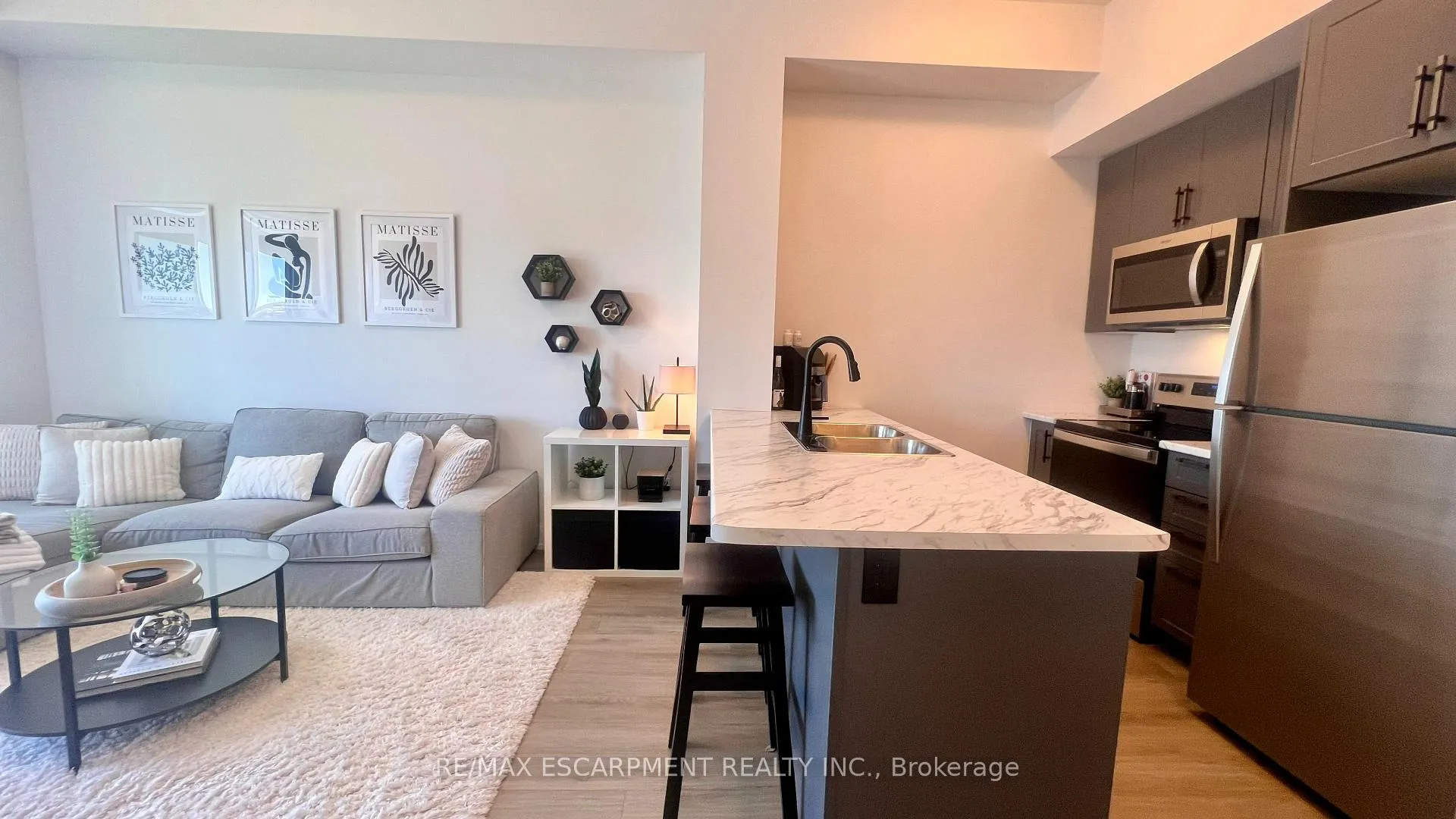 Photo 5 of Unit 1208, 460 Dundas Street E, Hamilton, Waterdown — HOMEH