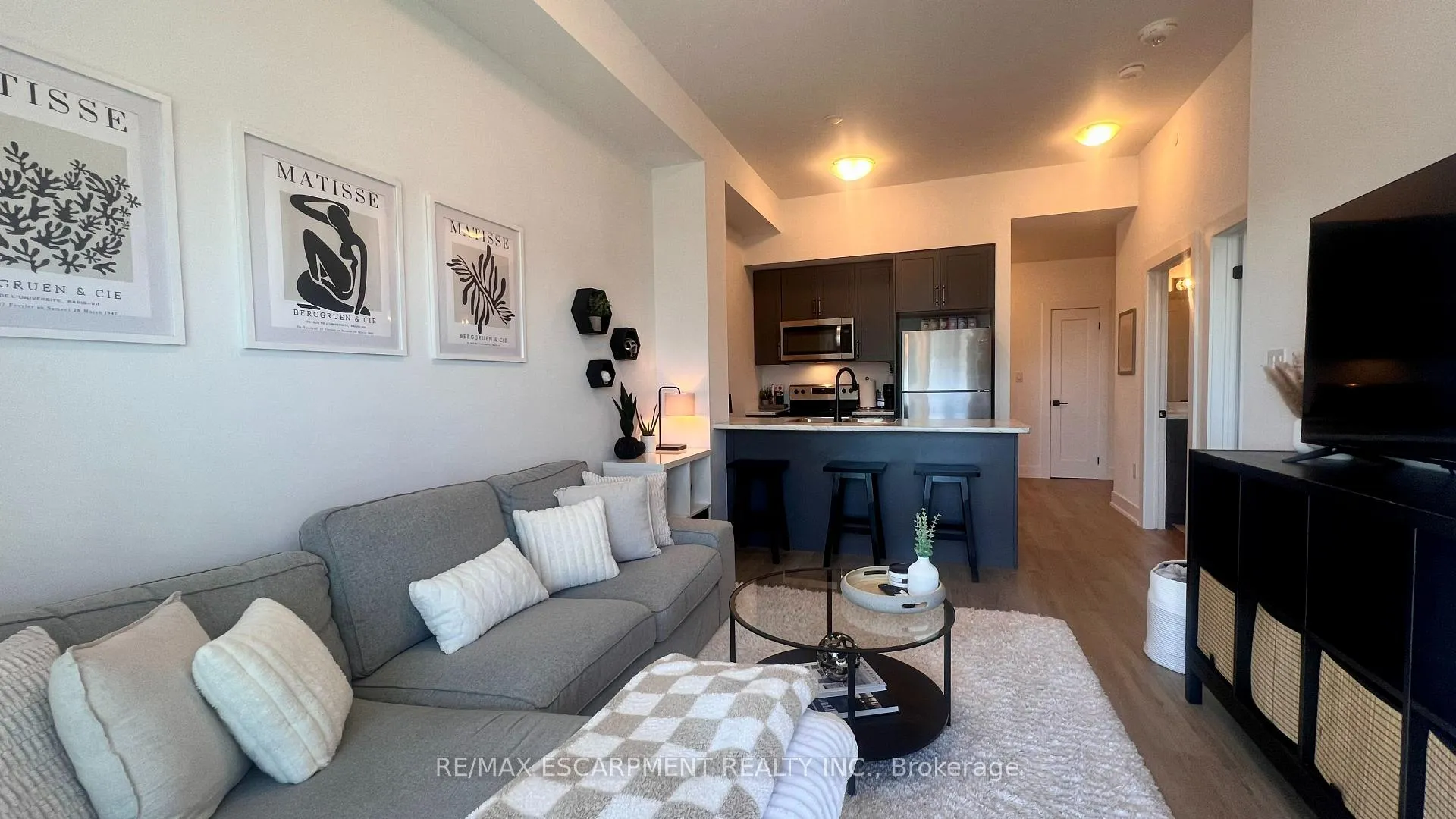 Photo 8 of Unit 1208, 460 Dundas Street E, Hamilton, Waterdown — HOMEH