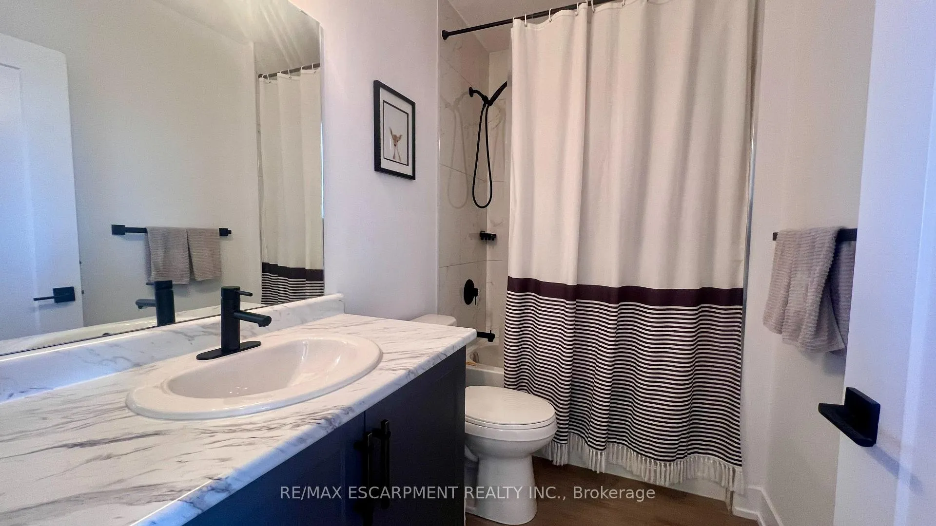 Photo 11 of Unit 1208, 460 Dundas Street E, Hamilton, Waterdown — HOMEH