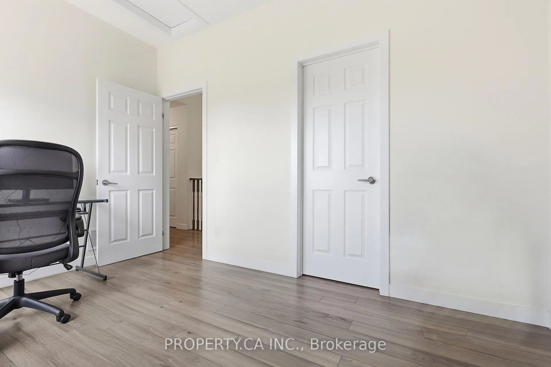 Photo 26 of 7 Forbes Avenue, Toronto, Keelesdale-Eglinton West — HOMEH