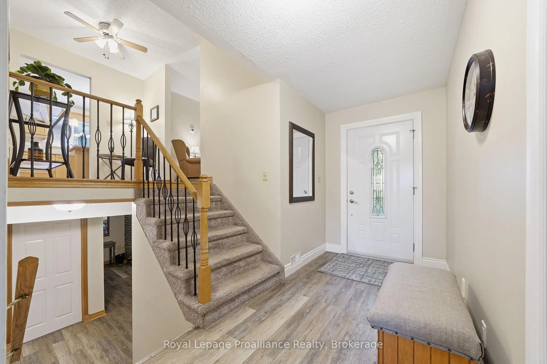 Photo 4 of 40 Springbrook Crescent, Belleville, Belleville Ward — HOMEH