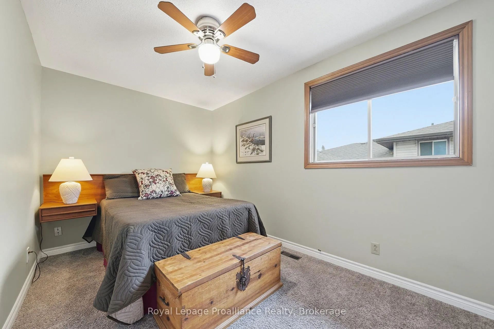 Photo 17 of 40 Springbrook Crescent, Belleville, Belleville Ward — HOMEH