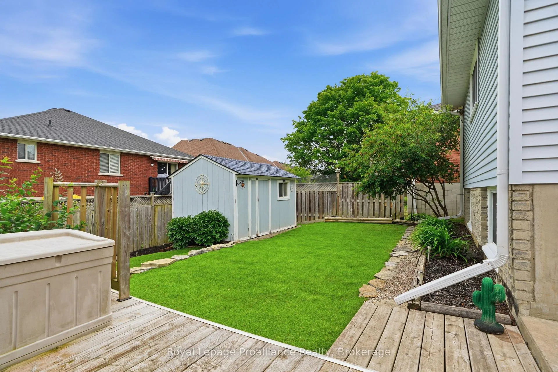 Photo 37 of 40 Springbrook Crescent, Belleville, Belleville Ward — HOMEH