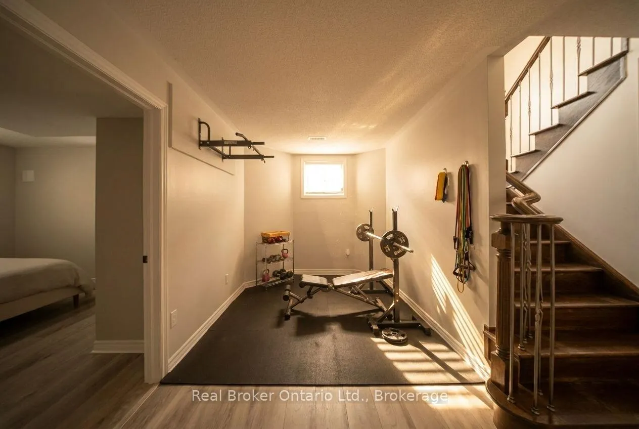 Photo 20 of 419 Rideau River Street, Waterloo — HOMEH