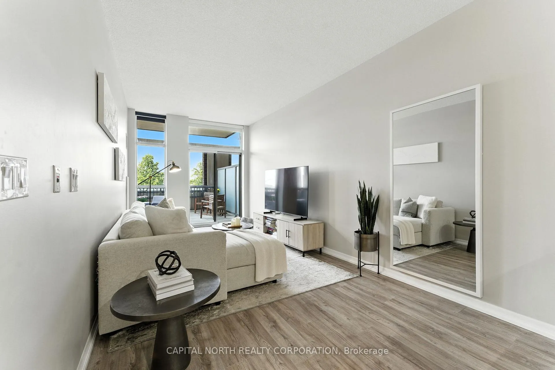 Photo 7 of Unit 213, 1940 Ironstone Drive, Burlington, Uptown — HOMEH