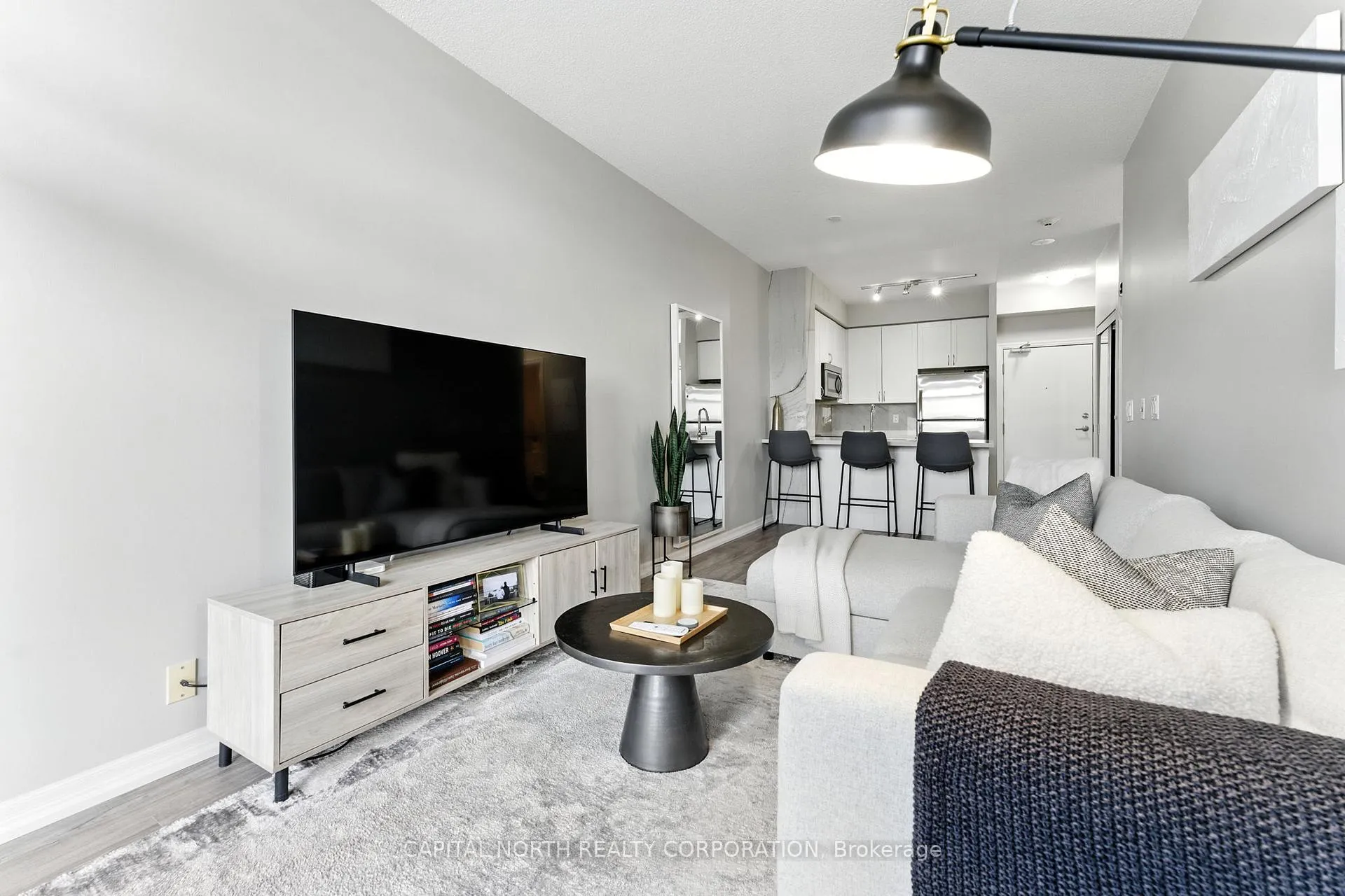 Photo 10 of Unit 213, 1940 Ironstone Drive, Burlington, Uptown — HOMEH