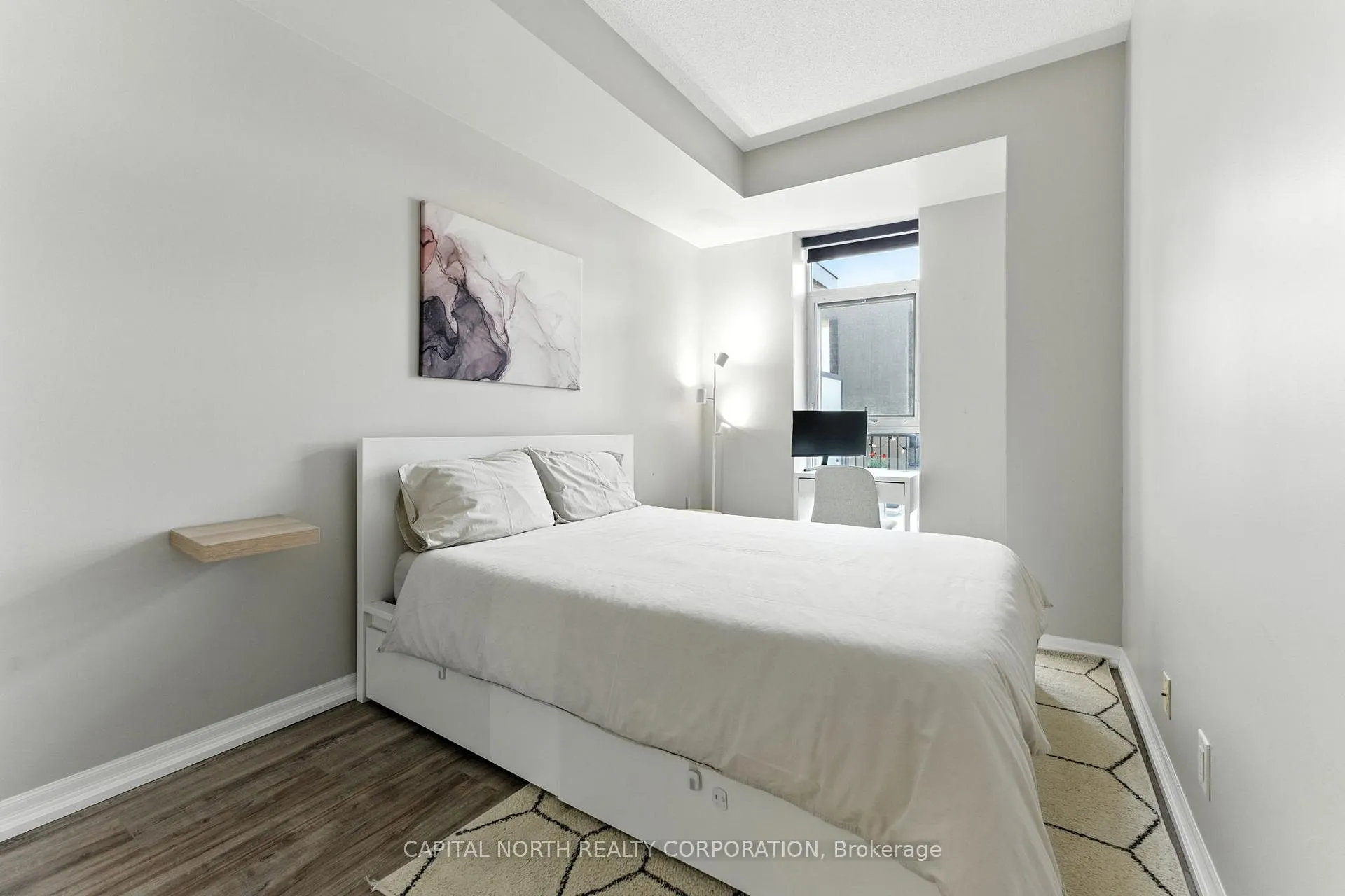 Photo 11 of Unit 213, 1940 Ironstone Drive, Burlington, Uptown — HOMEH