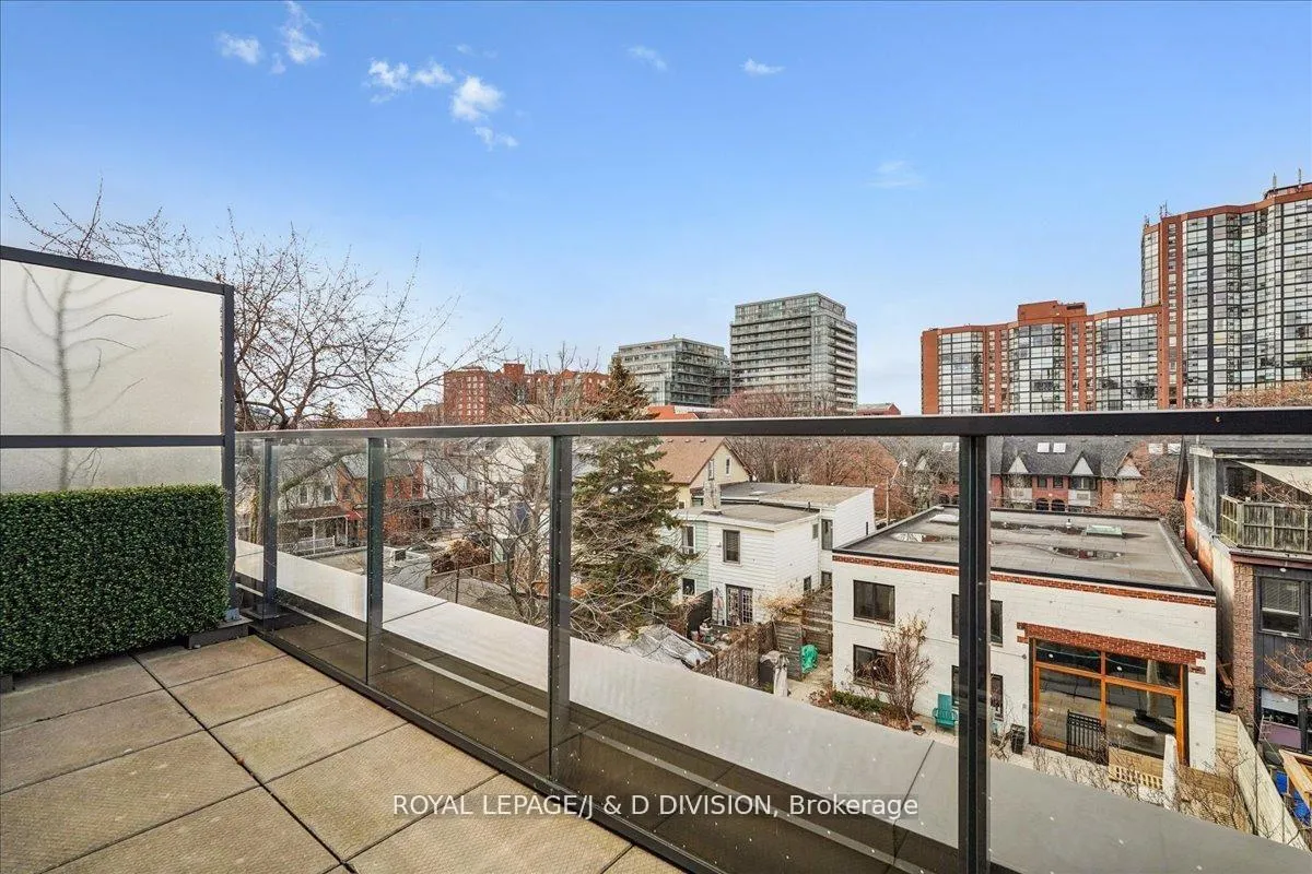 Photo 17 of Unit 405, 90 Niagara Street, Toronto, Niagara — HOMEH