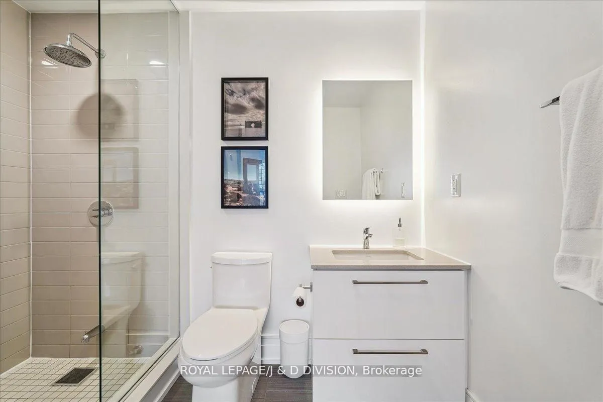 Photo 22 of Unit 405, 90 Niagara Street, Toronto, Niagara — HOMEH