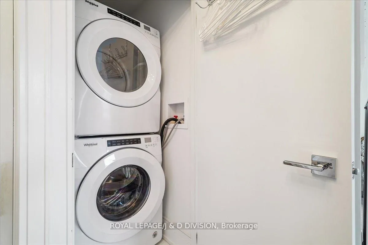 Photo 29 of Unit 405, 90 Niagara Street, Toronto, Niagara — HOMEH