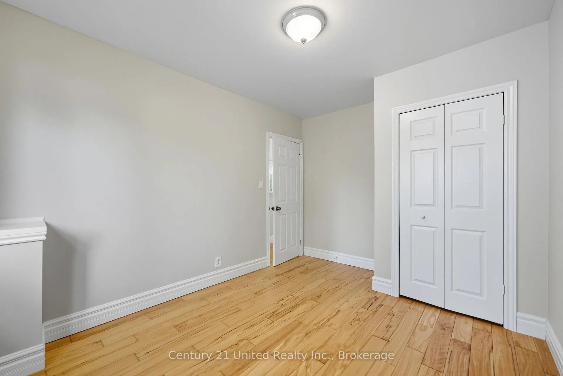 Photo 20 of 559 Hamilton Street, Peterborough, Otonabee Ward 1 — HOMEH