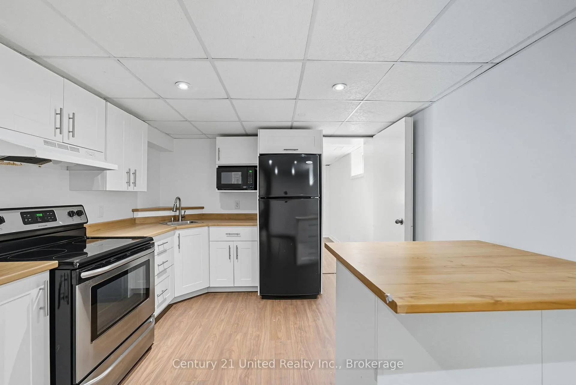 Photo 33 of 559 Hamilton Street, Peterborough, Otonabee Ward 1 — HOMEH